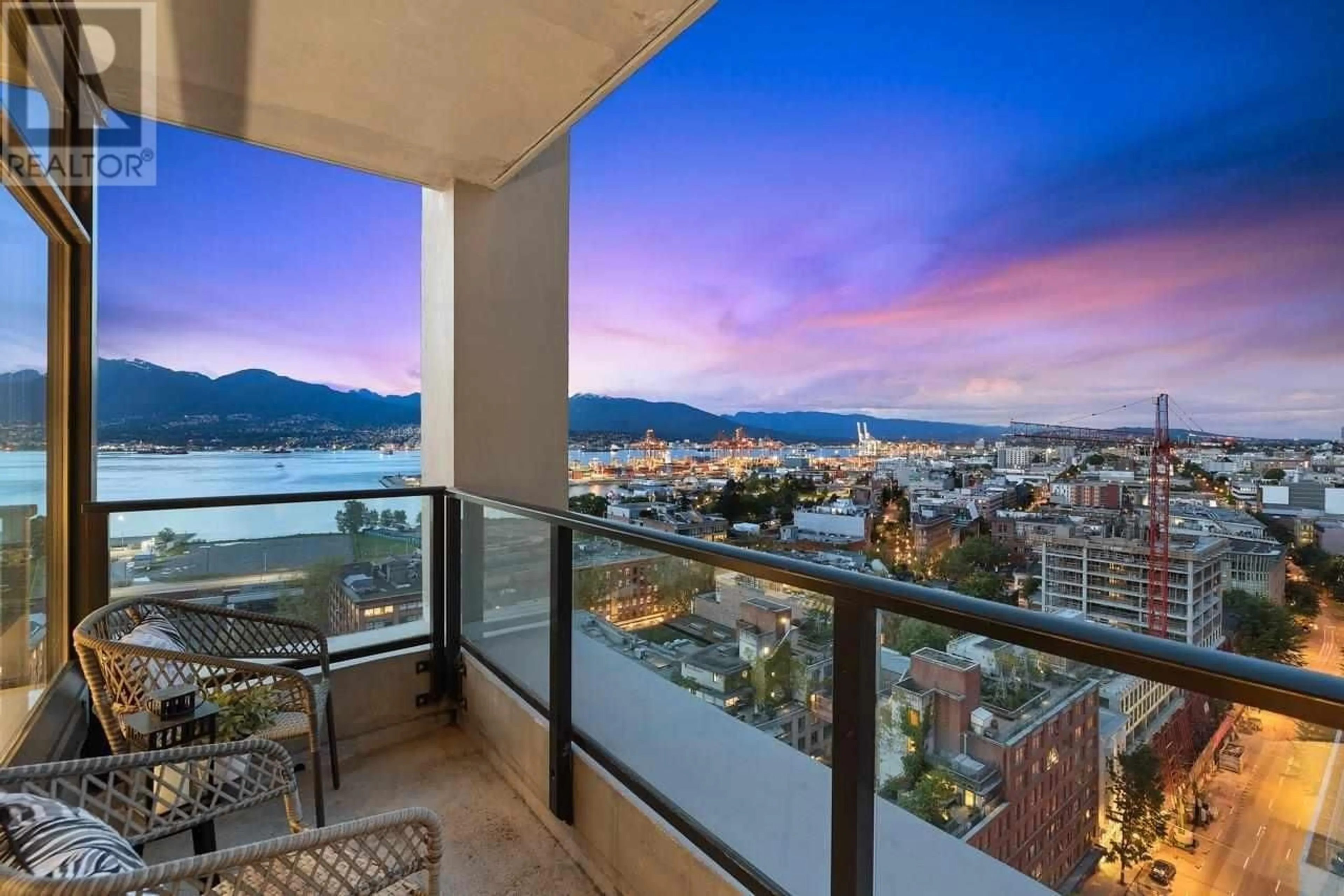 Balcony in the apartment, water/lake/river/ocean view for 1501 108 W CORDOVA STREET, Vancouver British Columbia V6B0G5