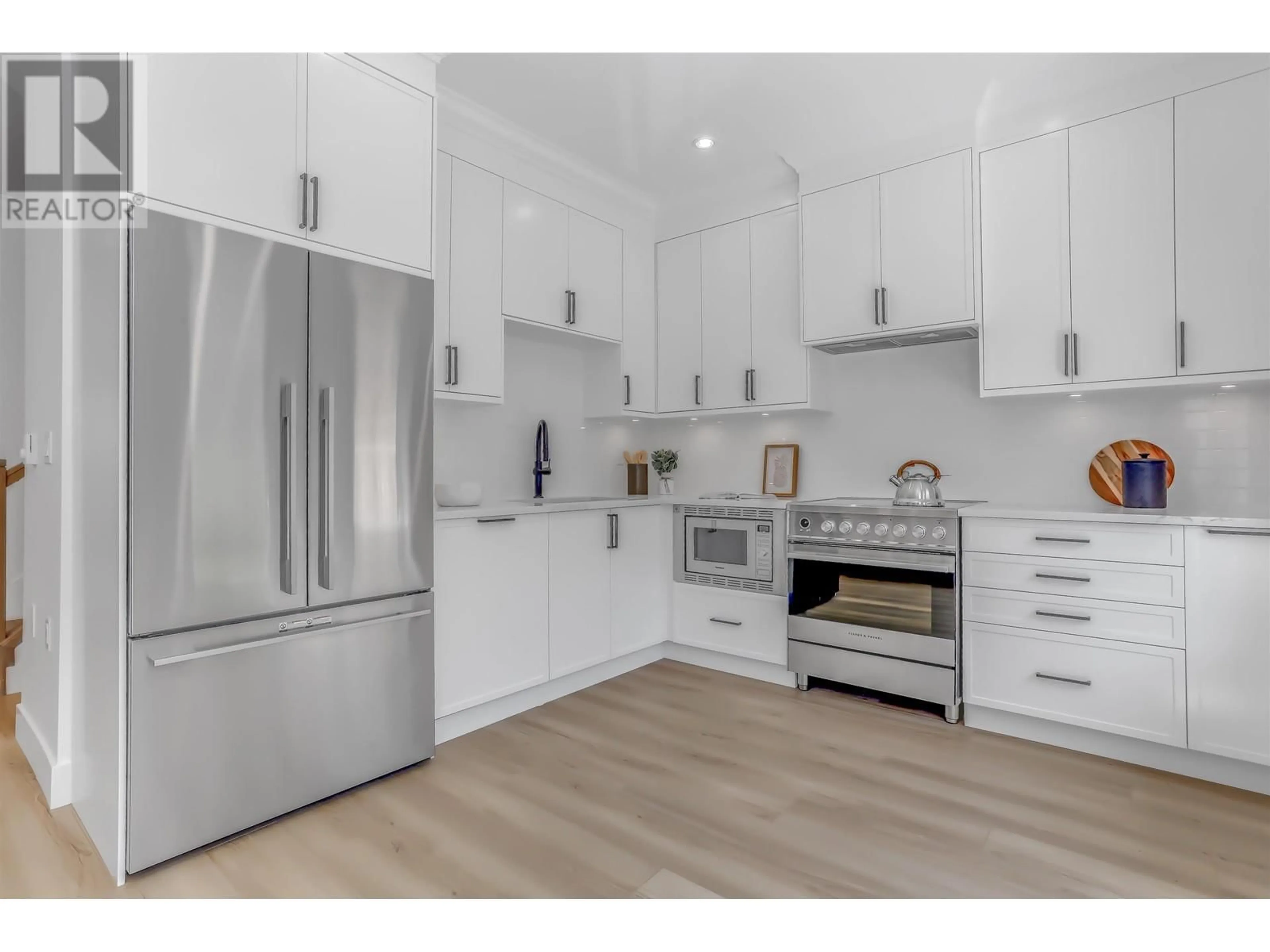 Open concept kitchen, unknown for 2 - 22811 MCLEAN AVENUE, Richmond British Columbia V6V0B8