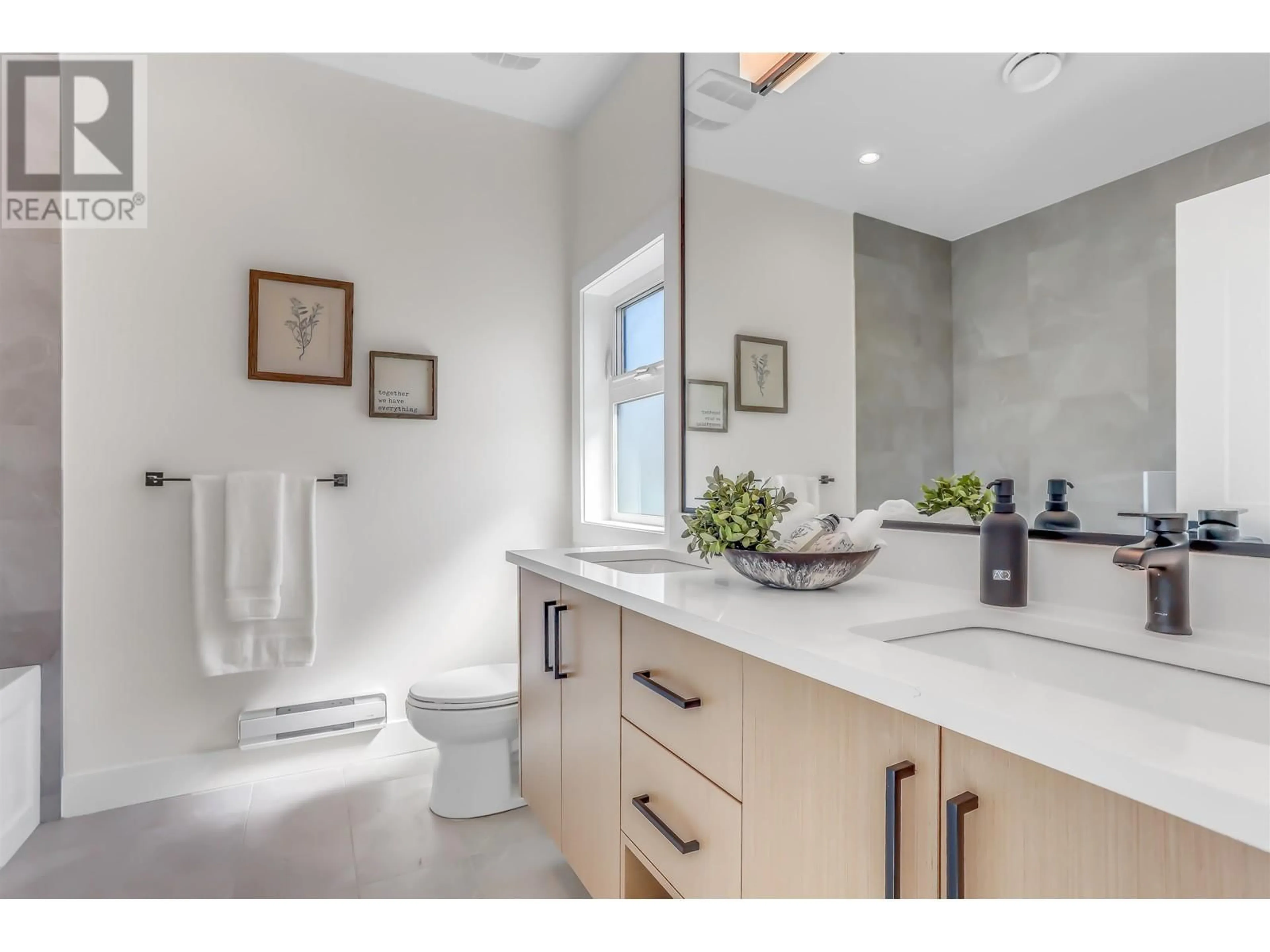Contemporary bathroom, ceramic/tile floor for 2 - 22811 MCLEAN AVENUE, Richmond British Columbia V6V0B8