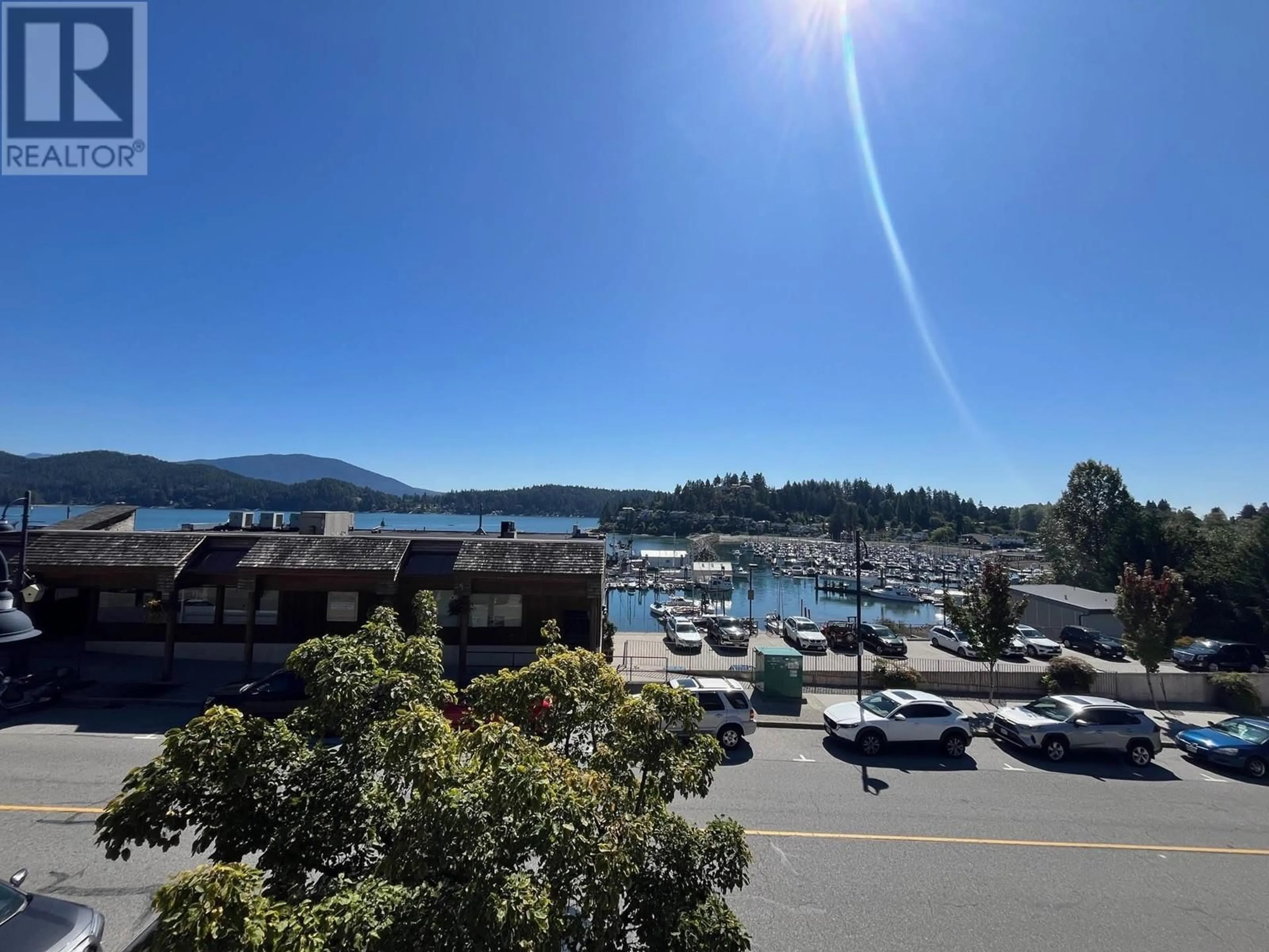 A pic from outside/outdoor area/front of a property/back of a property/a pic from drone, water/lake/river/ocean view for 6 291 PERIWINKLE LANE, Gibsons British Columbia V0N1V0