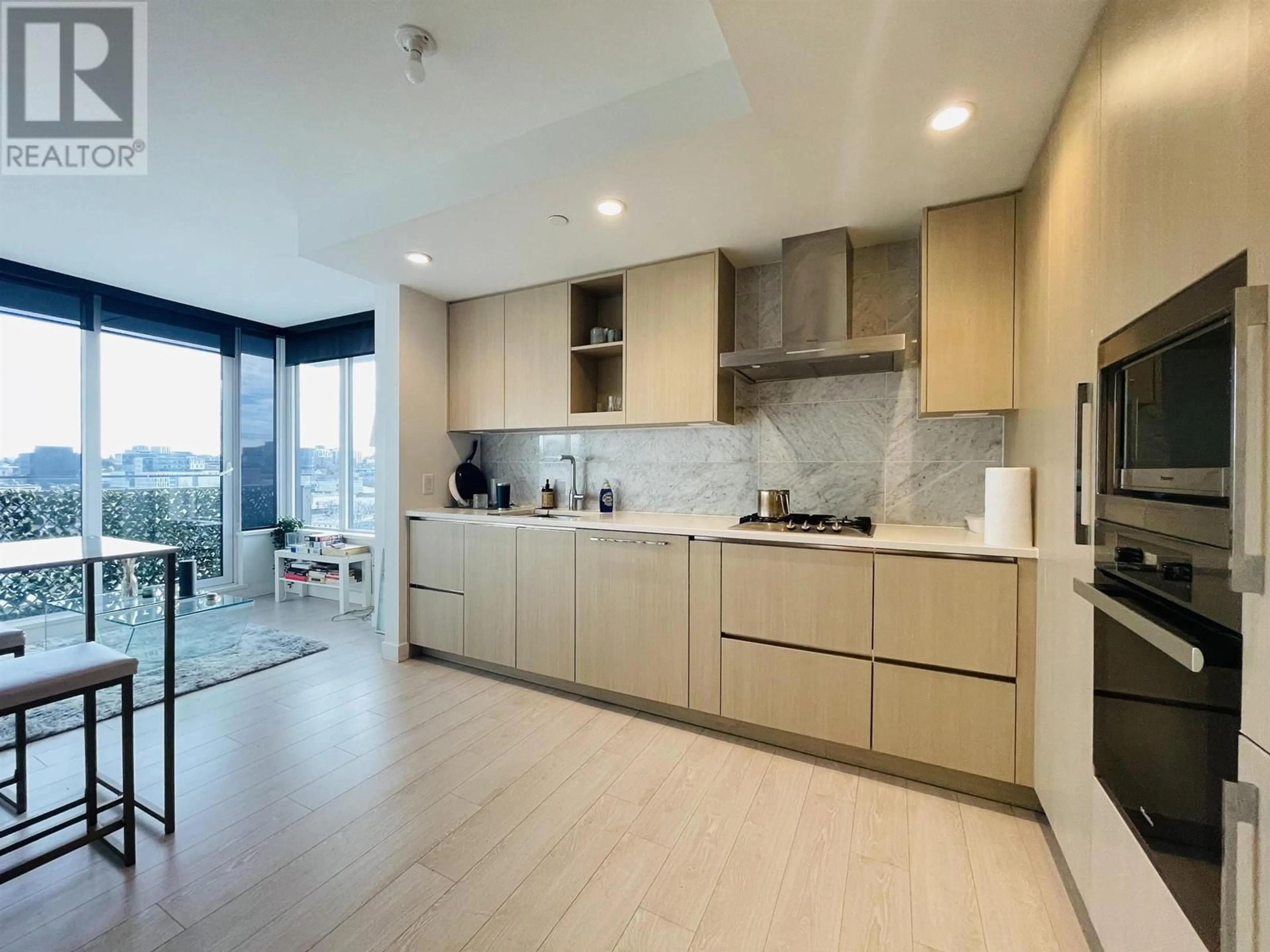 Open concept kitchen, unknown for 1214 1768 COOK STREET, Vancouver British Columbia V5Y0N3