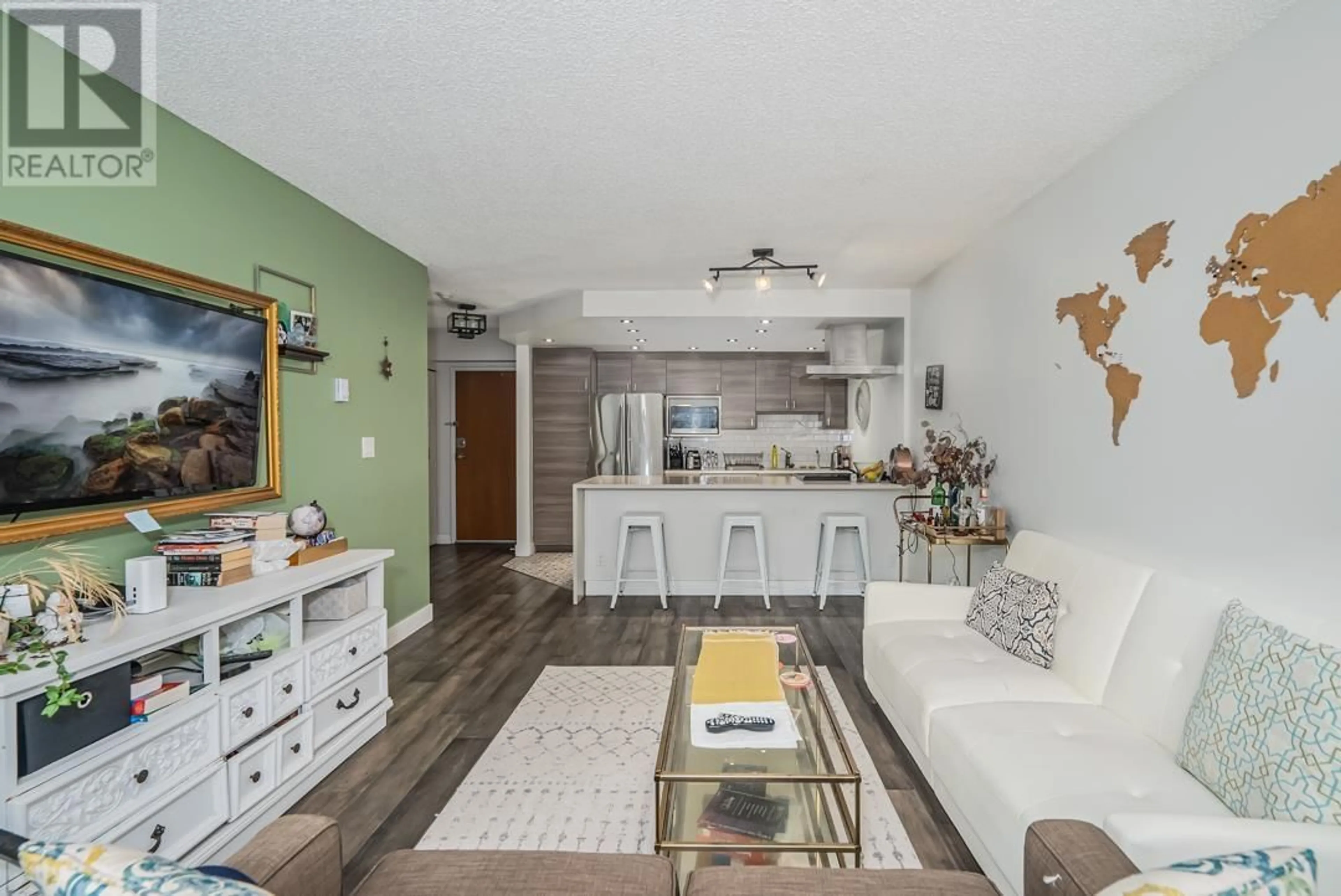 Open concept kitchen, unknown for 205 1330 HORNBY STREET, Vancouver British Columbia V6Z1W5