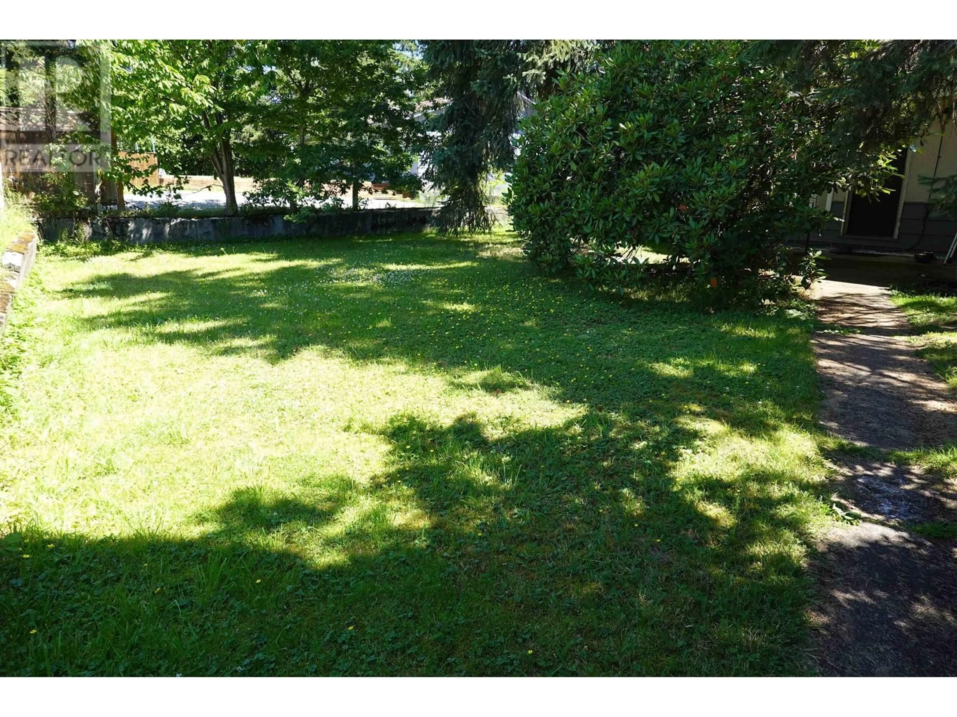 A pic from outside/outdoor area/front of a property/back of a property/a pic from drone, forest/trees view for 11052 240 STREET, Maple Ridge British Columbia V2W1H6