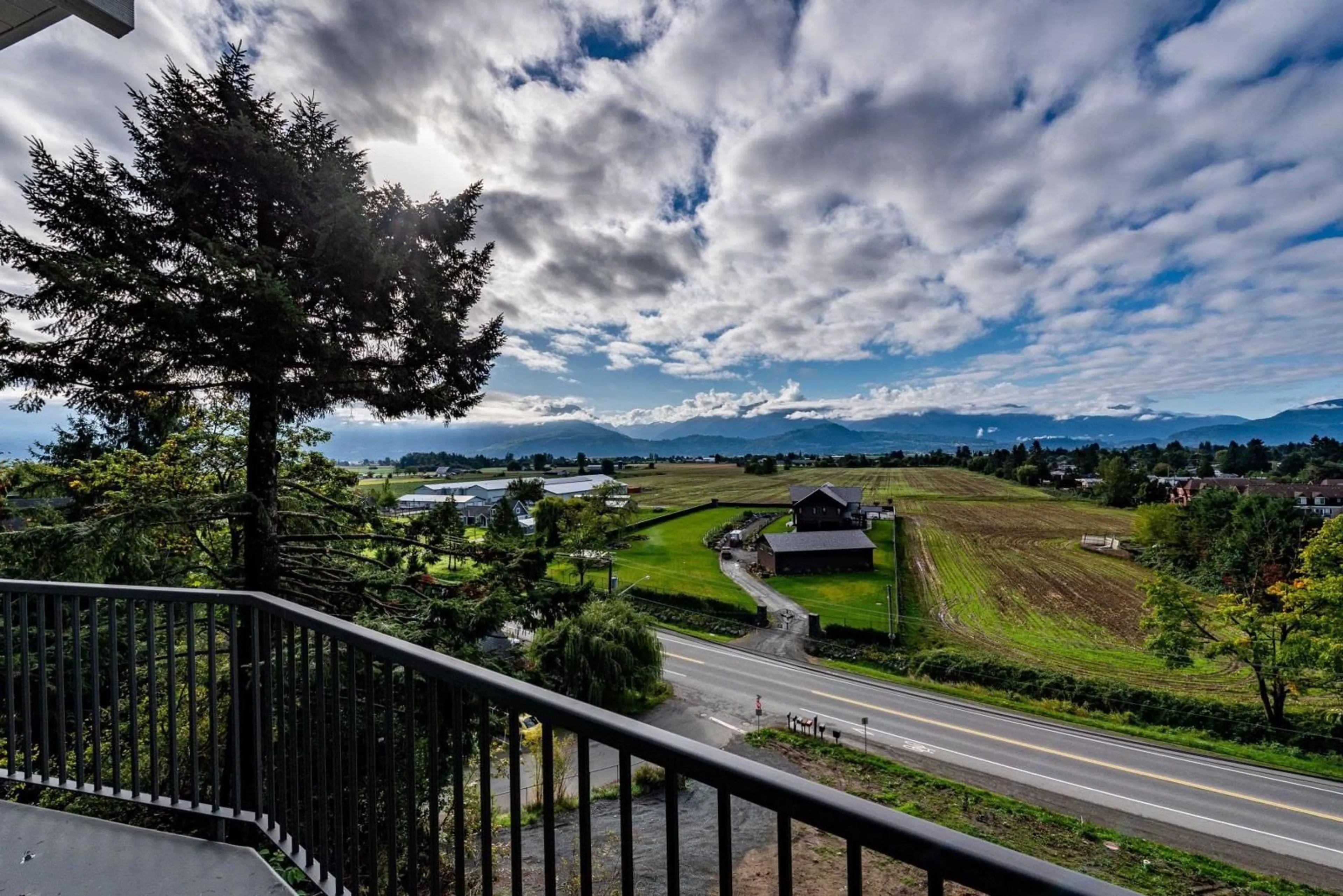 Unknown for 47005 YALE ROAD, Chilliwack British Columbia V2P2S6