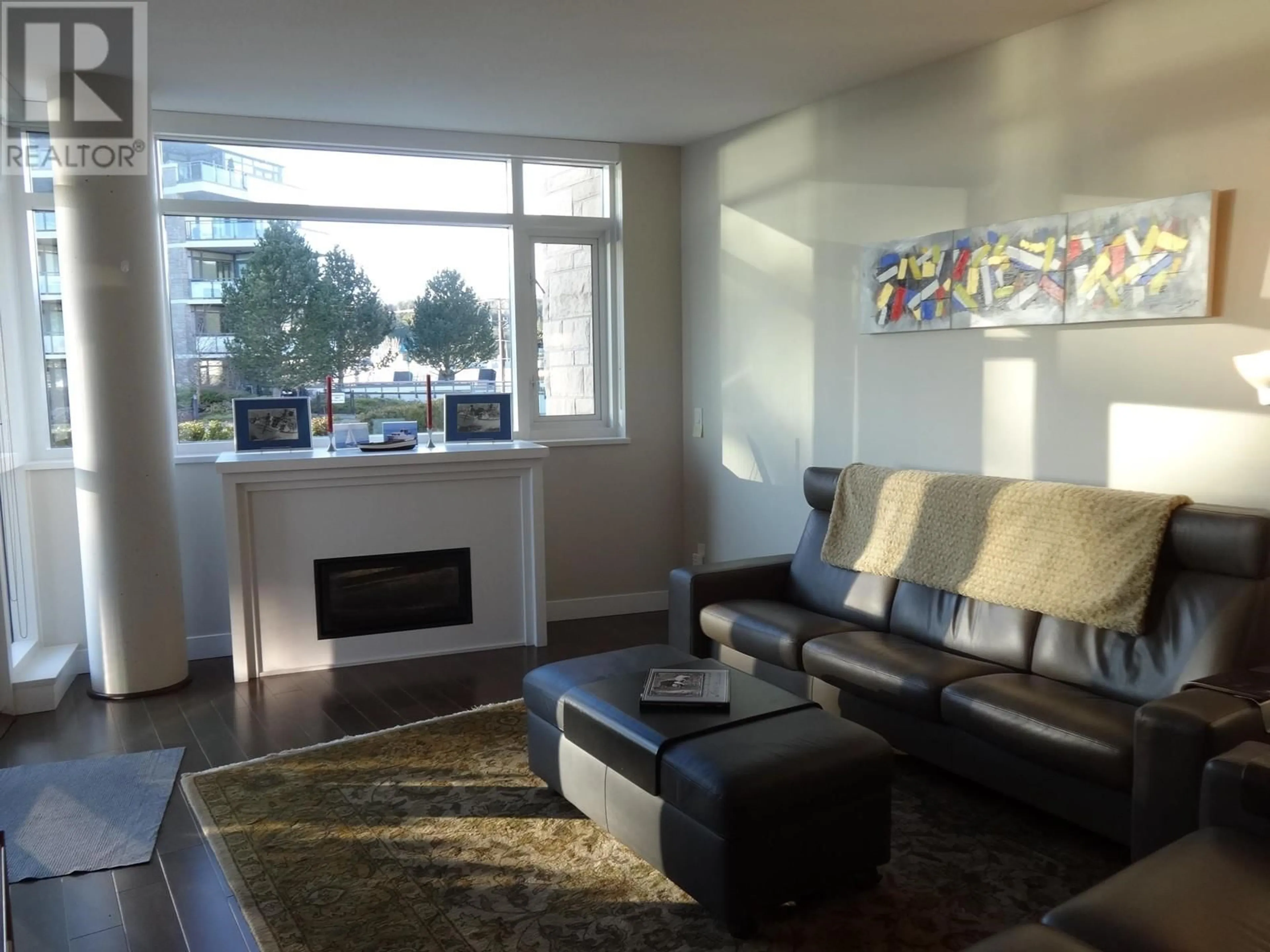 Living room with furniture, unknown for 202 5665 TEREDO STREET, Sechelt British Columbia V7Z0J2