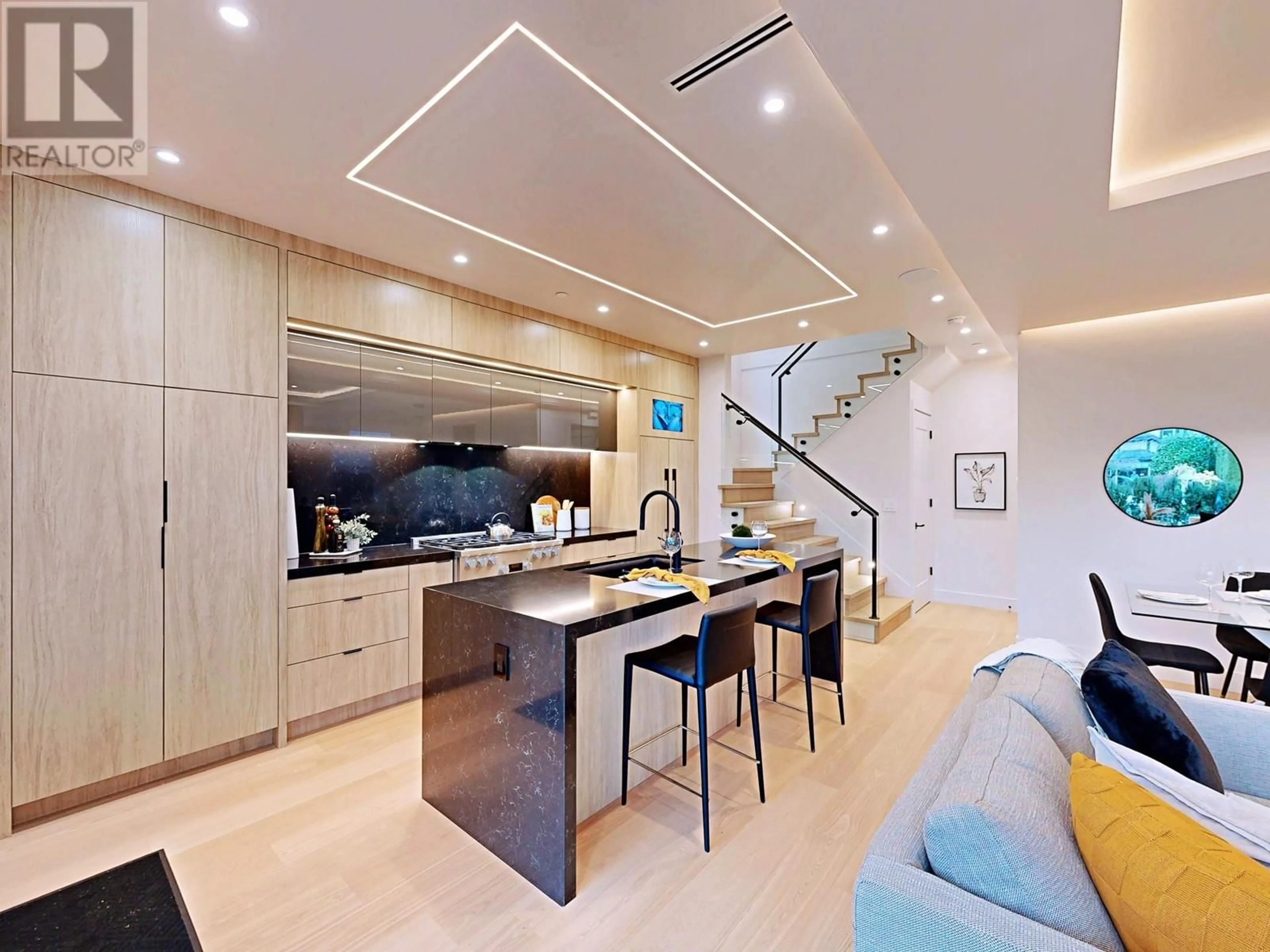 Contemporary kitchen, unknown for 1 - 3466 22ND AVENUE, Vancouver British Columbia V6S1J2