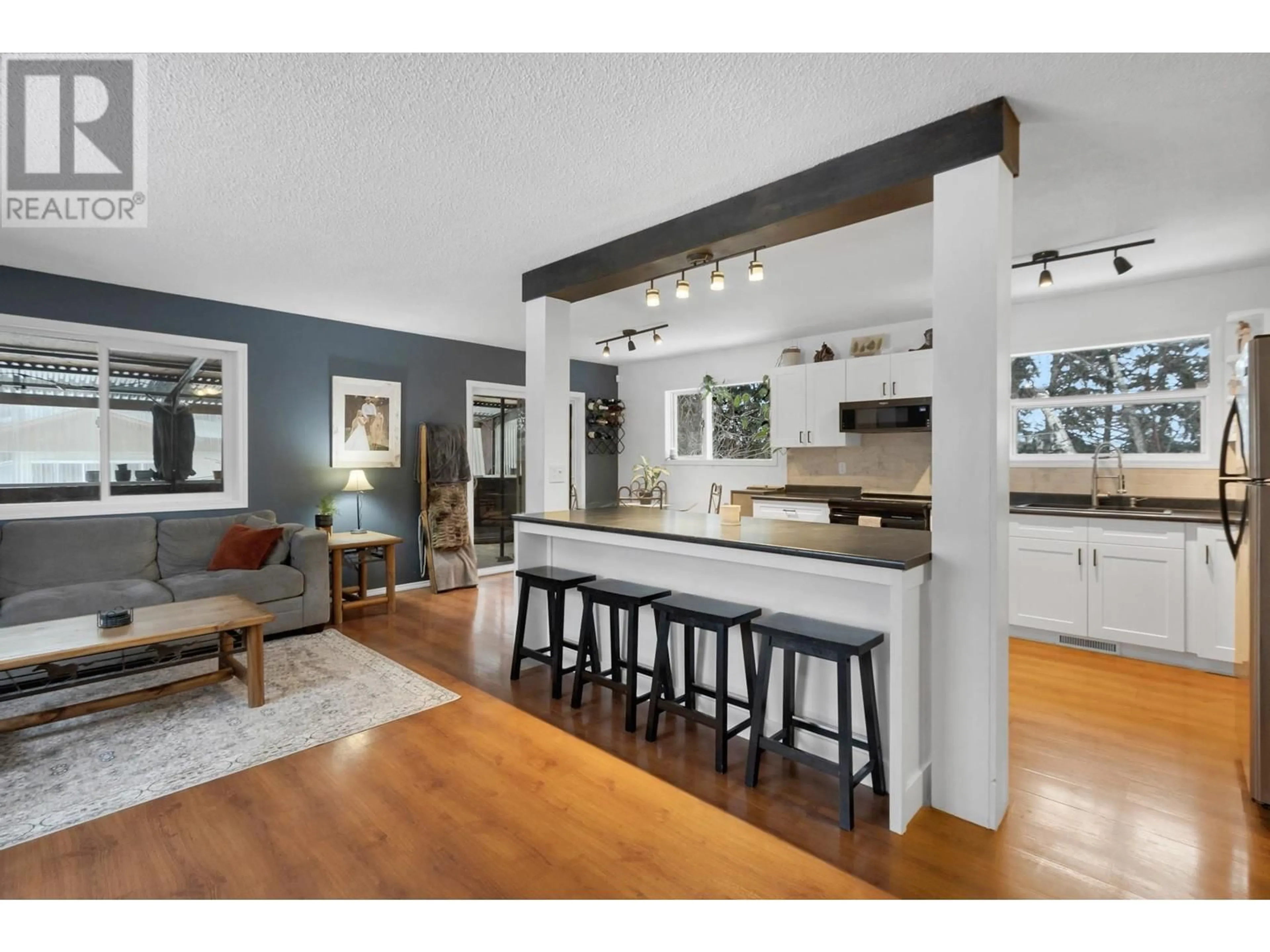 Open concept kitchen, unknown for 4860 DAMMS ROAD, Prince George British Columbia V2N5X8