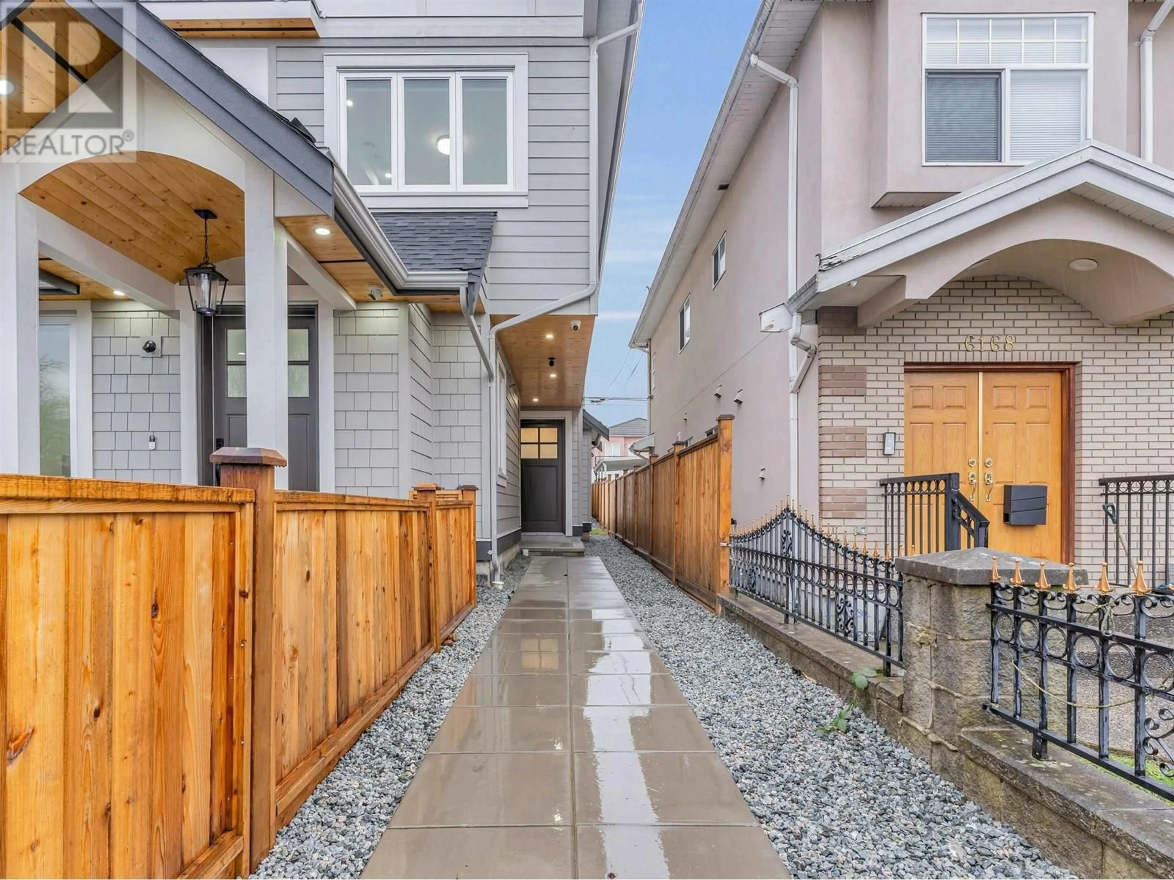 Patio, street for 6166 BEATRICE STREET, Vancouver British Columbia V5P3R2