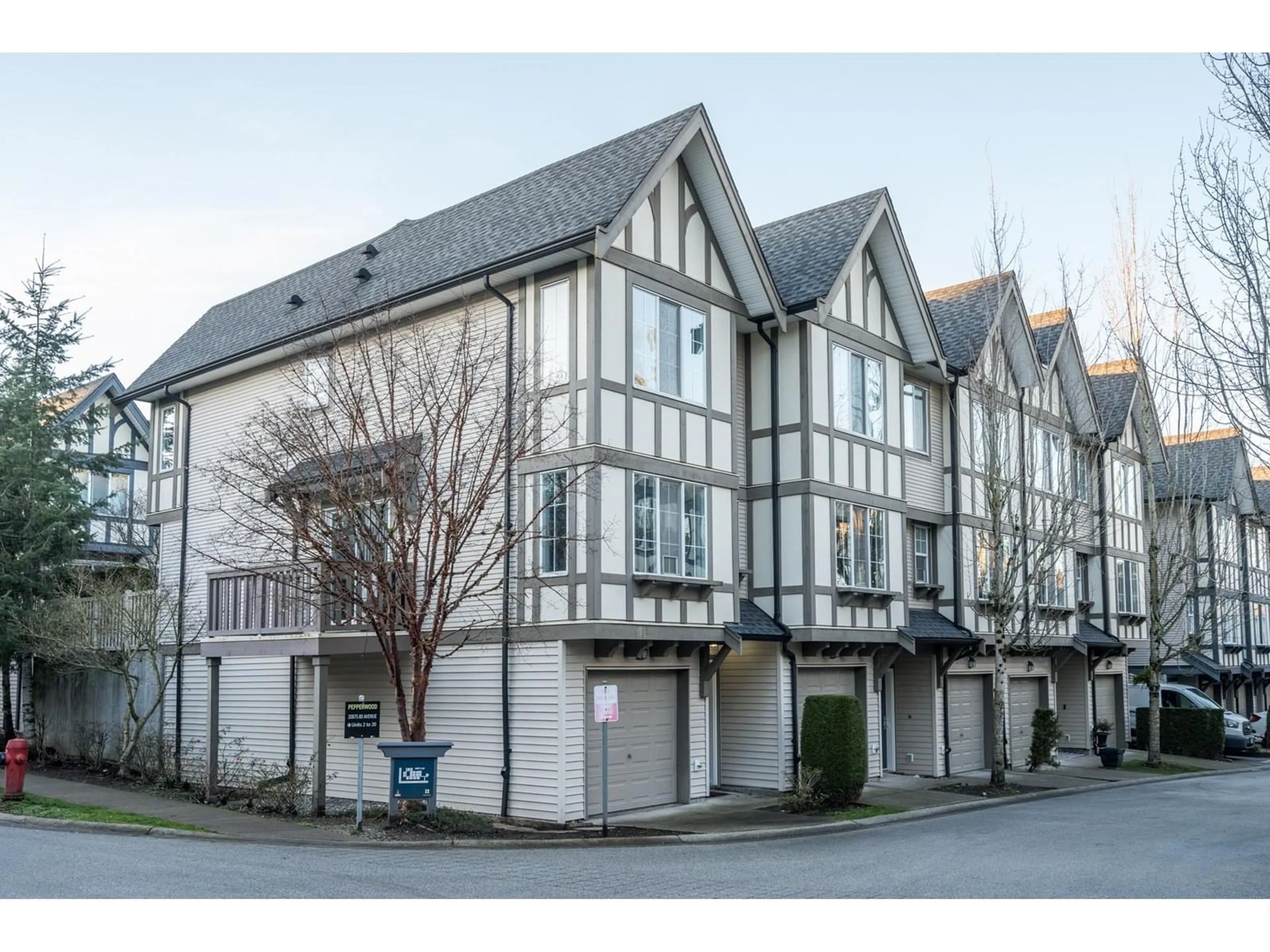 Unknown for 20 20875 80 AVENUE, Langley British Columbia V2Y0B2