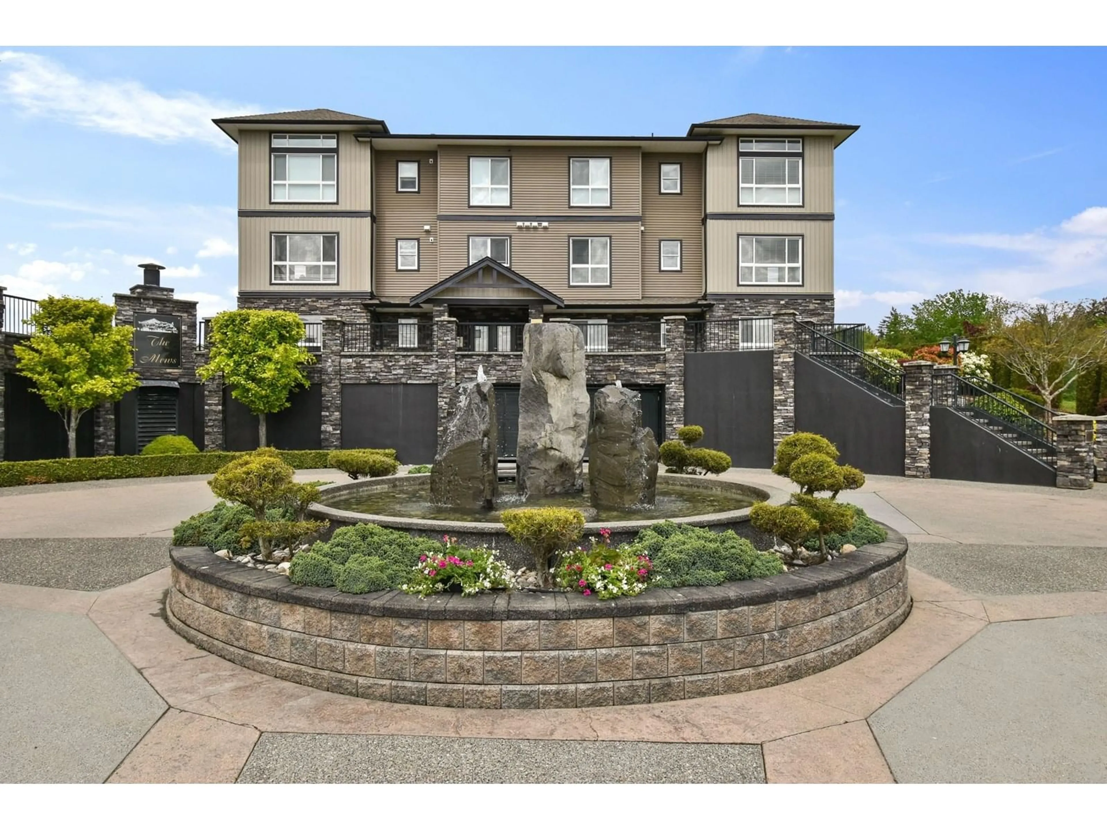 Unknown for B307 - 33755 7TH, Mission British Columbia V2V0A4