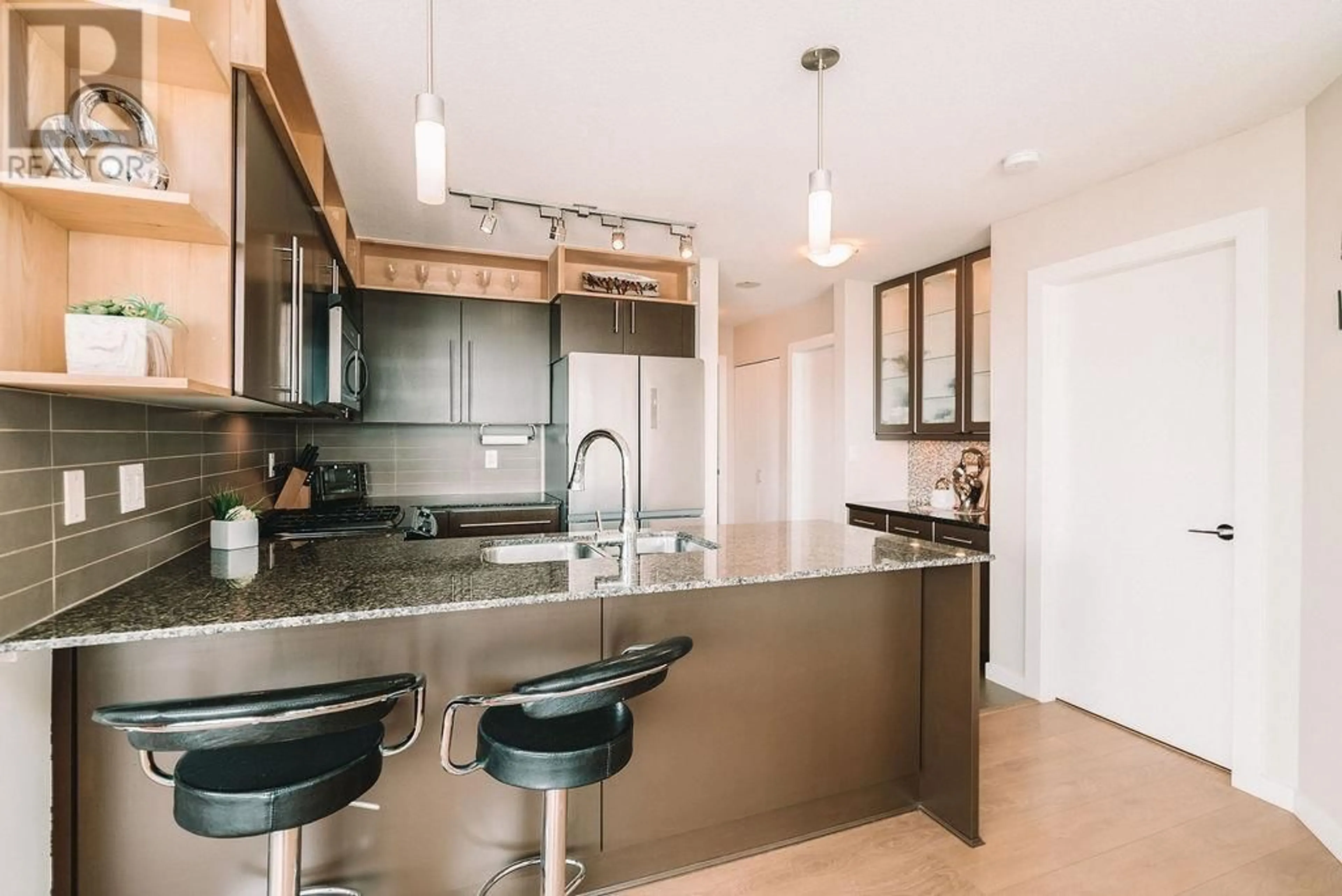 Contemporary kitchen, ceramic/tile floor for 1603 4888 BRENTWOOD DRIVE, Burnaby British Columbia V5C0C6