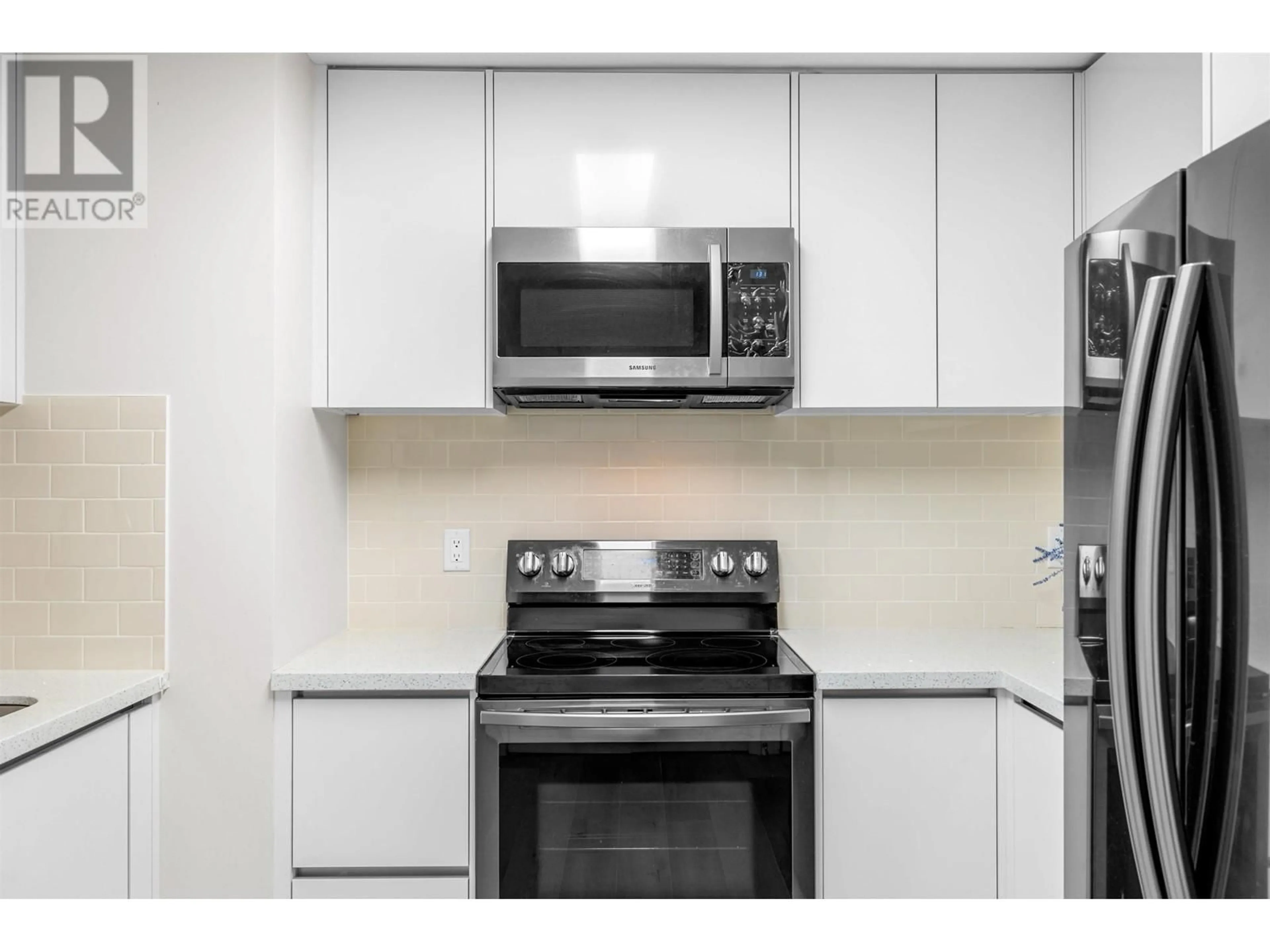 Standard kitchen, unknown for 206 3668 RAE AVENUE, Vancouver British Columbia V5R6A7