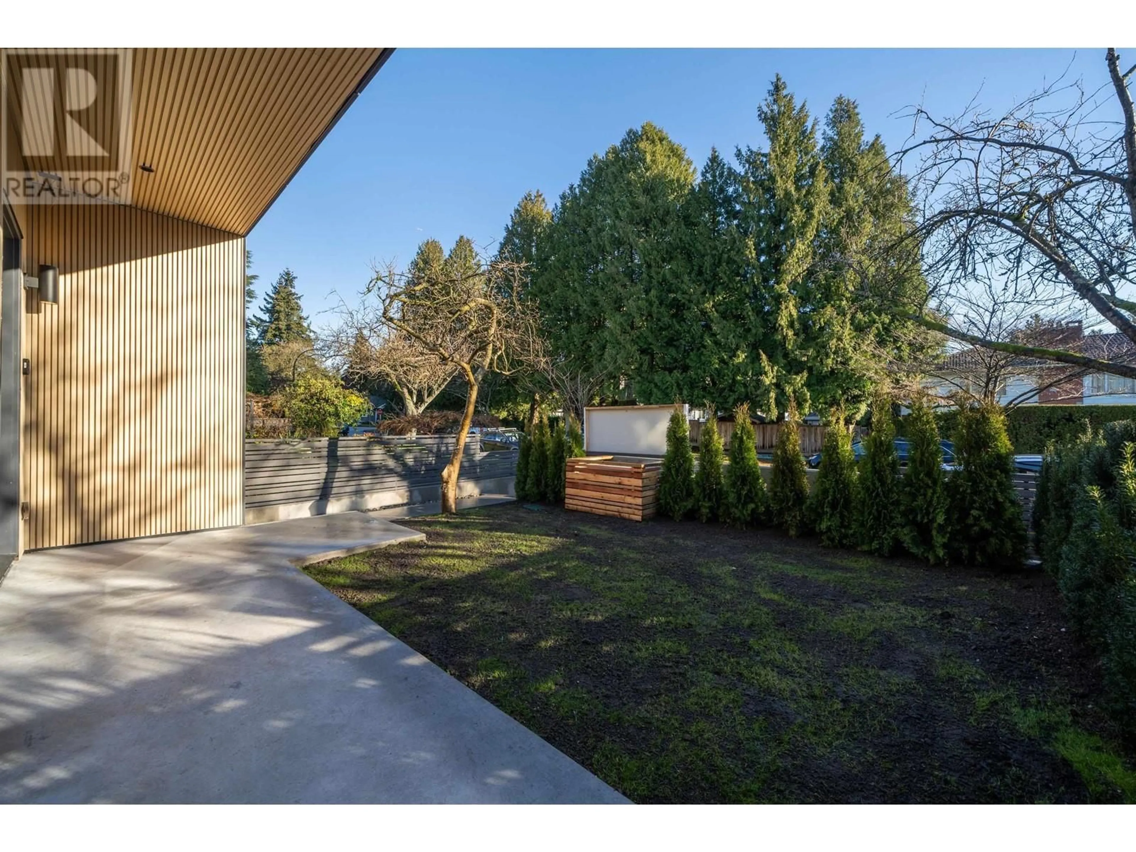 Patio, unknown for 2 5937 HOLLAND STREET, Vancouver British Columbia V6N2B2