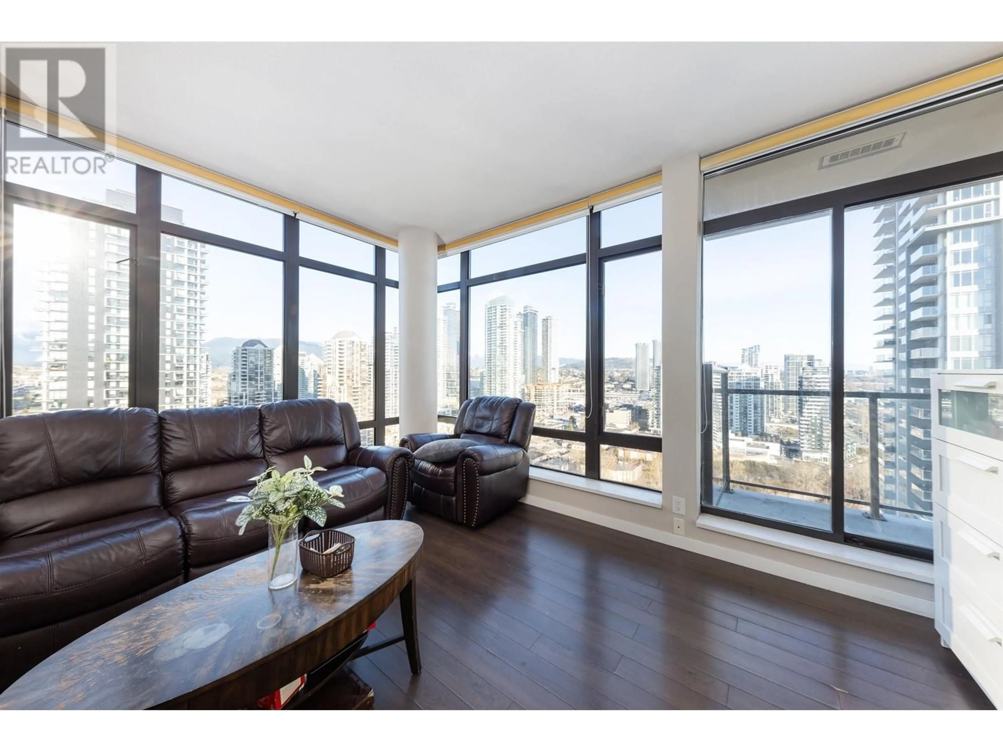 Living room with furniture, wood/laminate floor for 2604 2355 MADISON AVENUE, Burnaby British Columbia V5C0B3