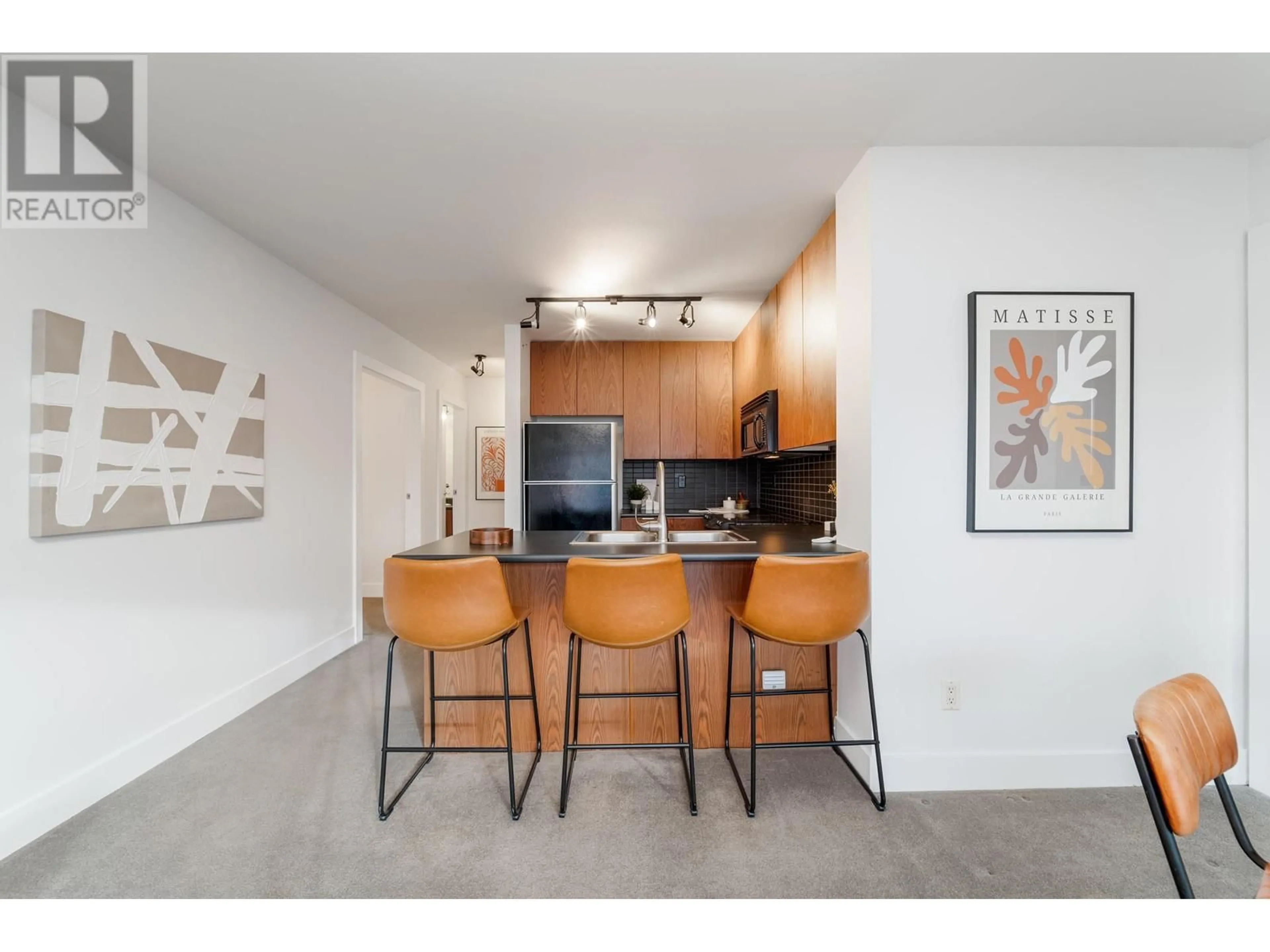 Open concept kitchen, unknown for 401 2036 W 10TH AVENUE, Vancouver British Columbia V6J2B3