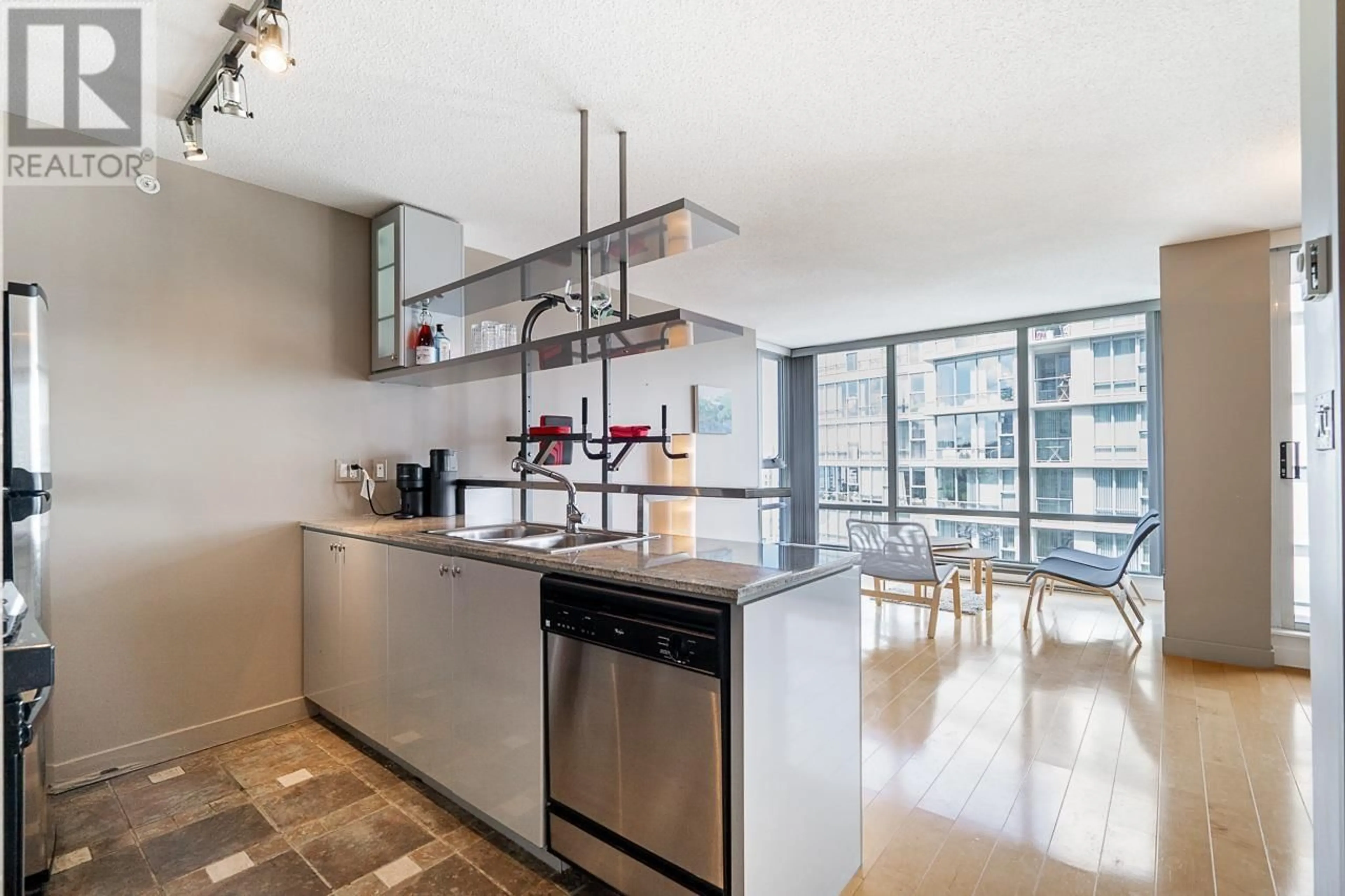 Open concept kitchen, unknown for 2508 1495 RICHARDS STREET, Vancouver British Columbia V6Z3E3