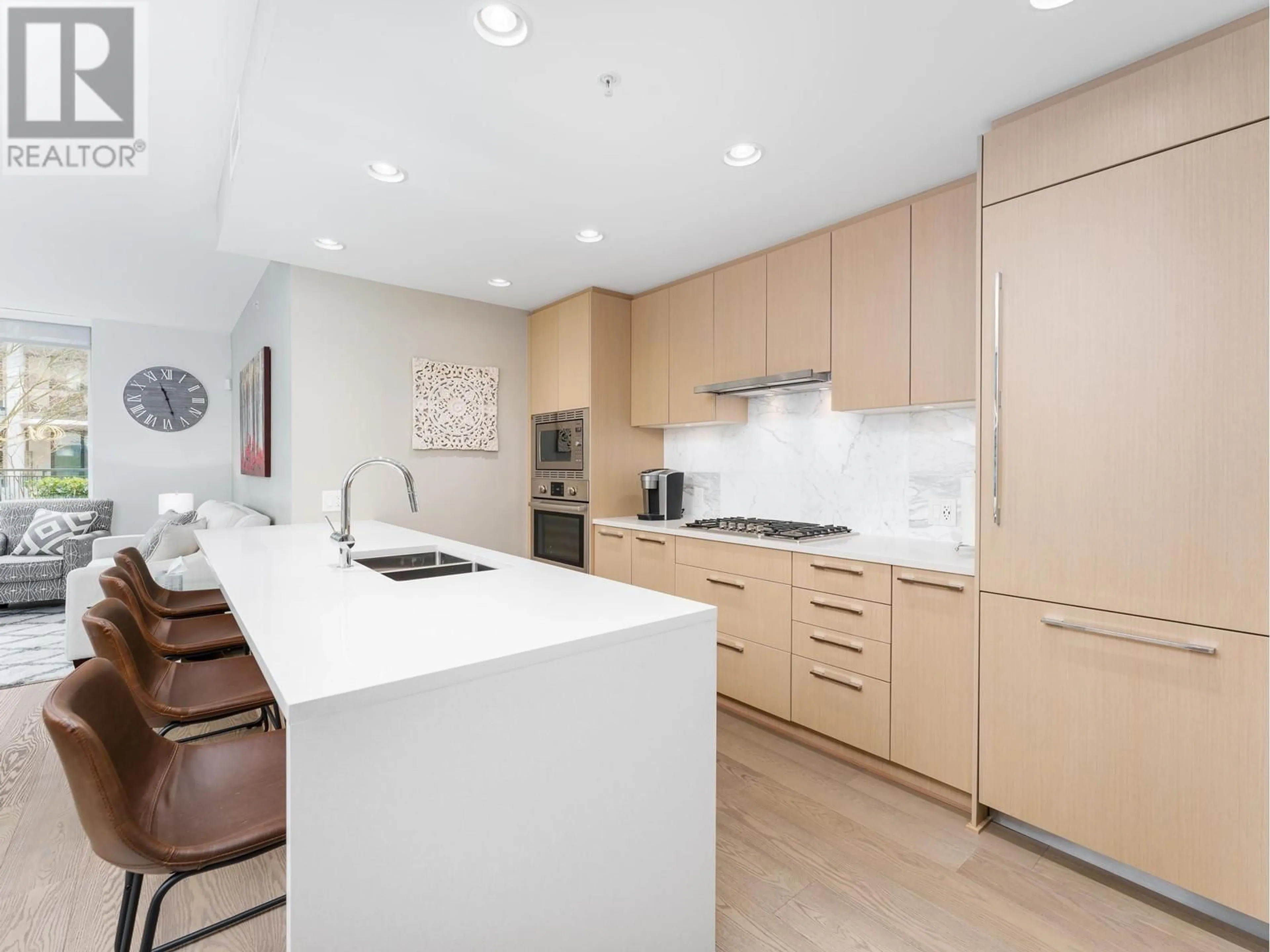 Contemporary kitchen, unknown for 206 3533 ROSS DRIVE, Vancouver British Columbia V6S0L3