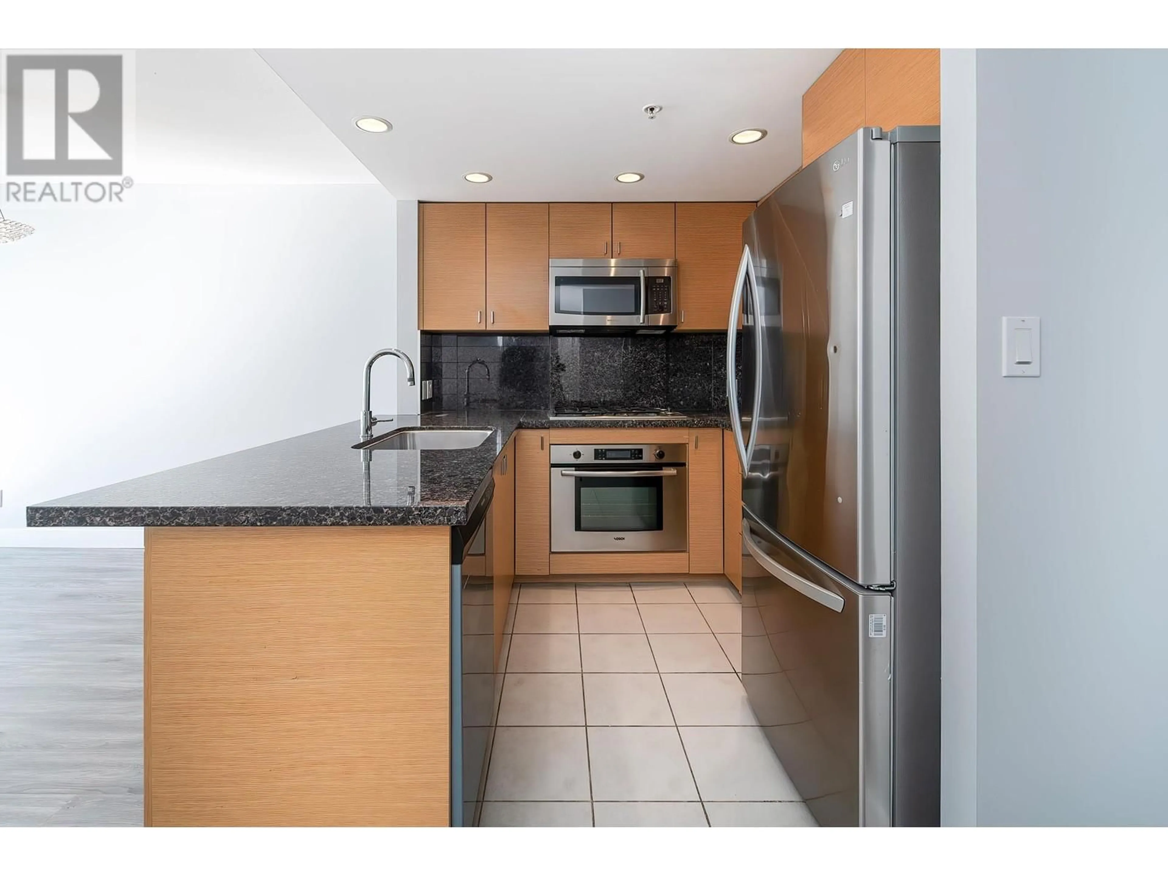 Standard kitchen, ceramic/tile floor for 1005 6333 KATSURA STREET, Richmond British Columbia V6Y4L9