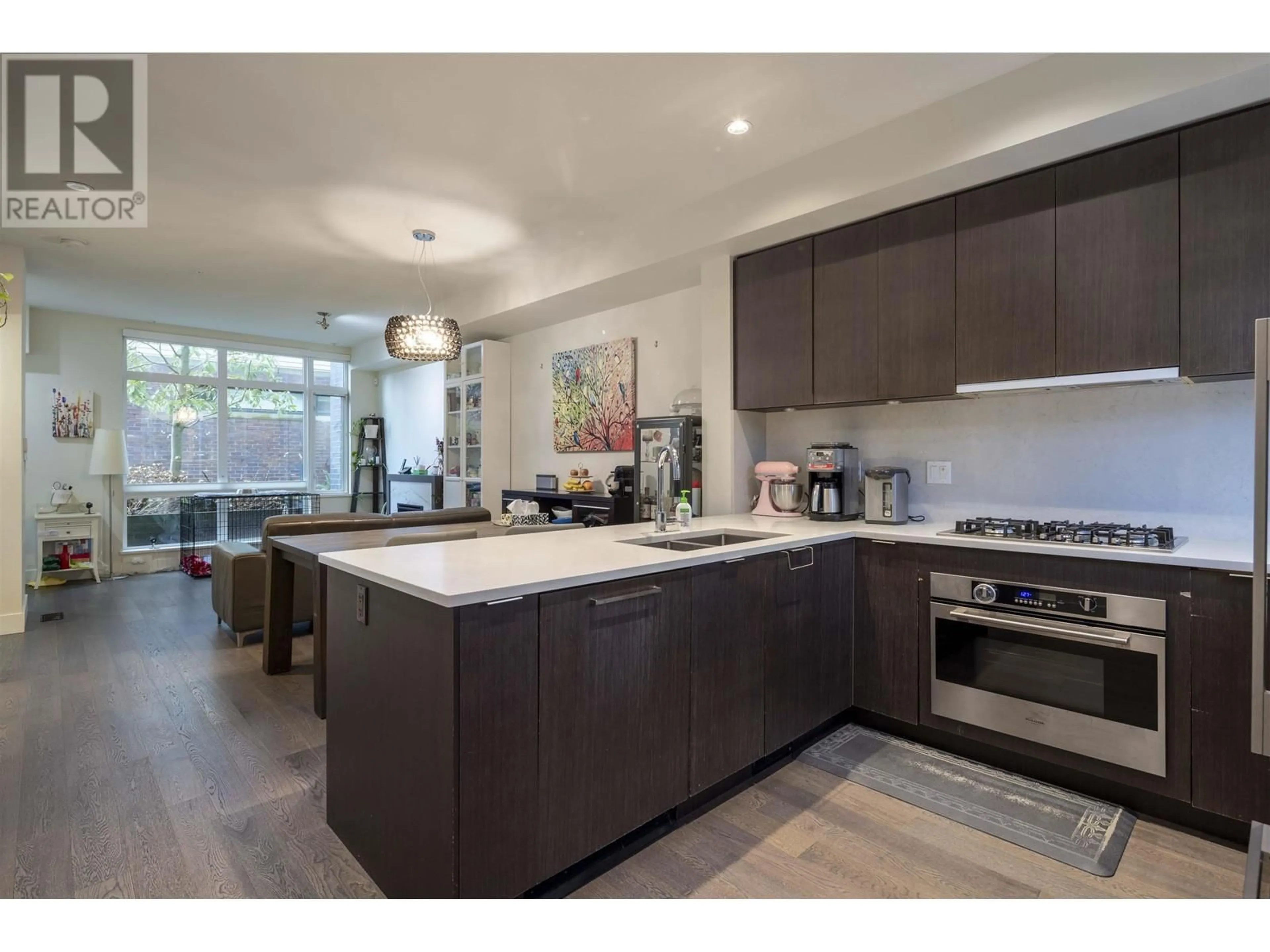 Open concept kitchen, unknown for 6106 OAK STREET, Vancouver British Columbia V6M2W2