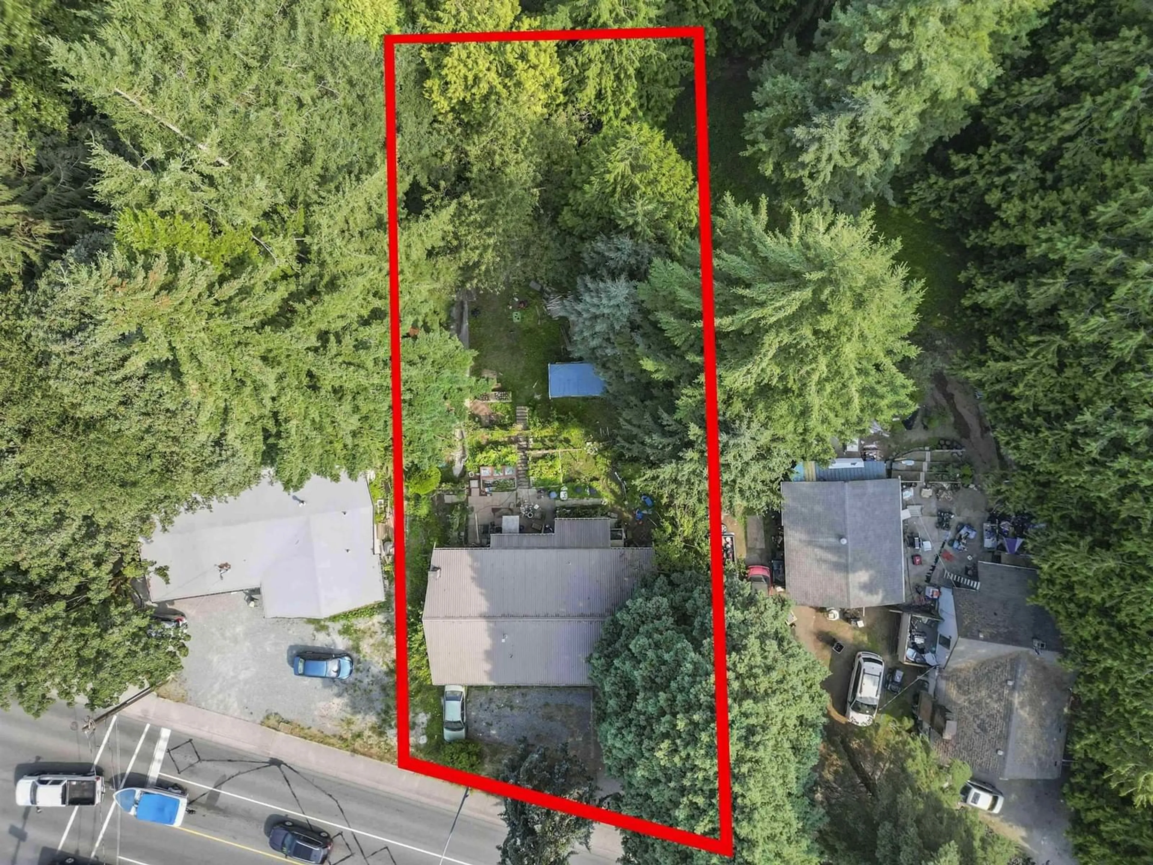 A pic from outside/outdoor area/front of a property/back of a property/a pic from drone, forest/trees view for 33233 GEORGE FERGUSON WAY, Abbotsford British Columbia V2S3L6