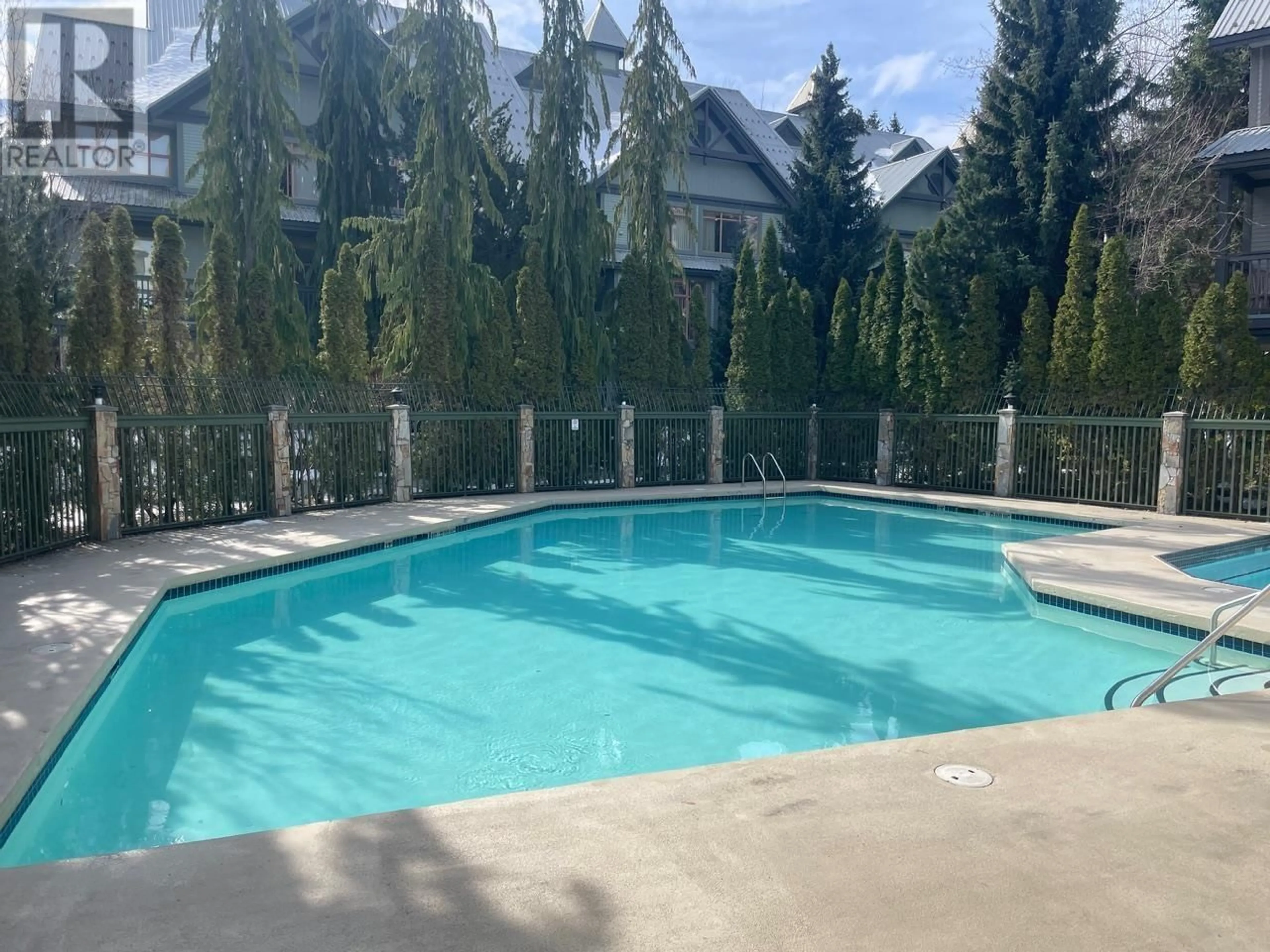 Pool for 66 WEEK 51-4355 NORTHLANDS BOULEVARD, Whistler British Columbia V8E1C3