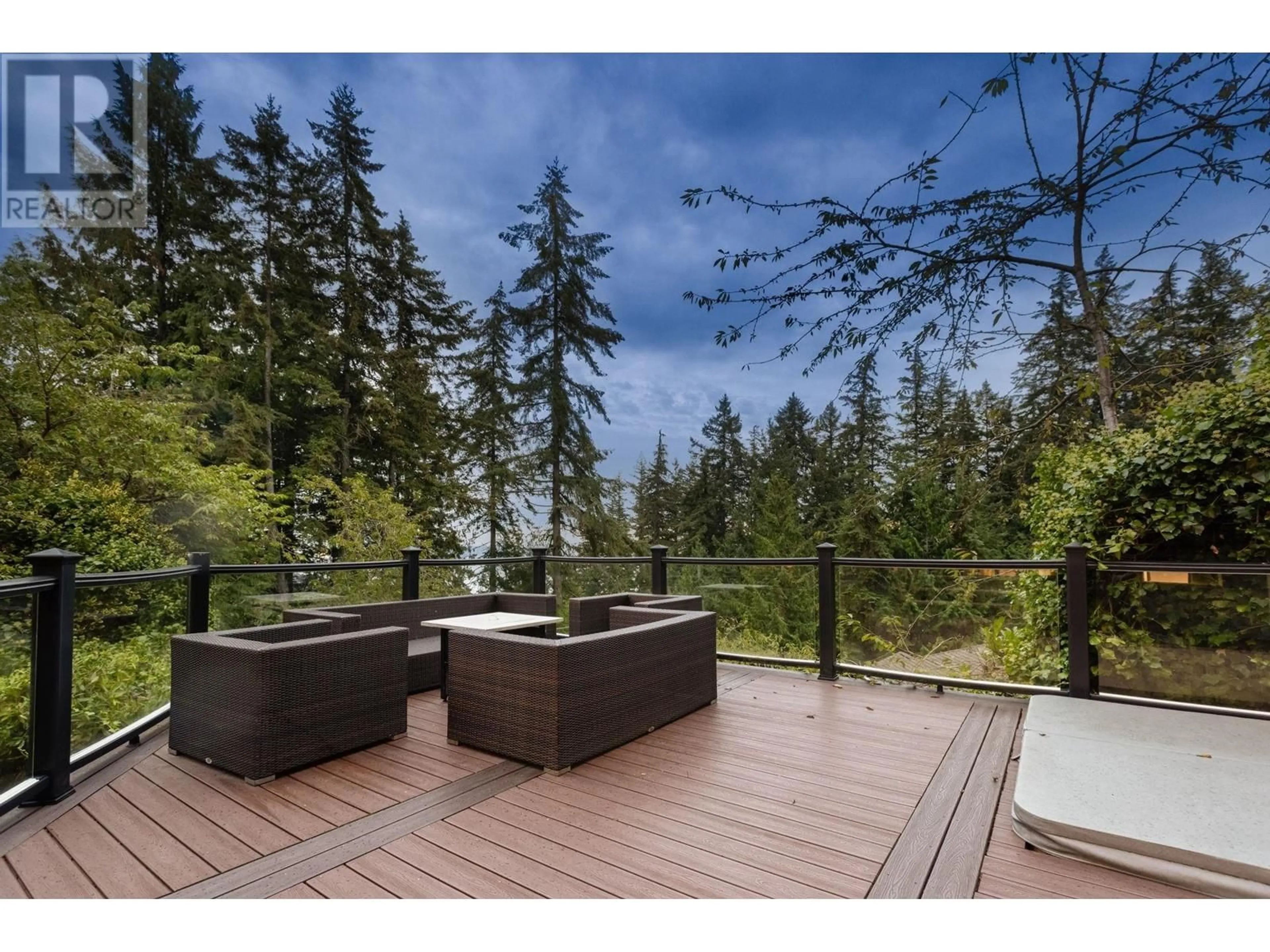 Patio, forest/trees view for 3714 SOUTHRIDGE PLACE, West Vancouver British Columbia V7V3H8