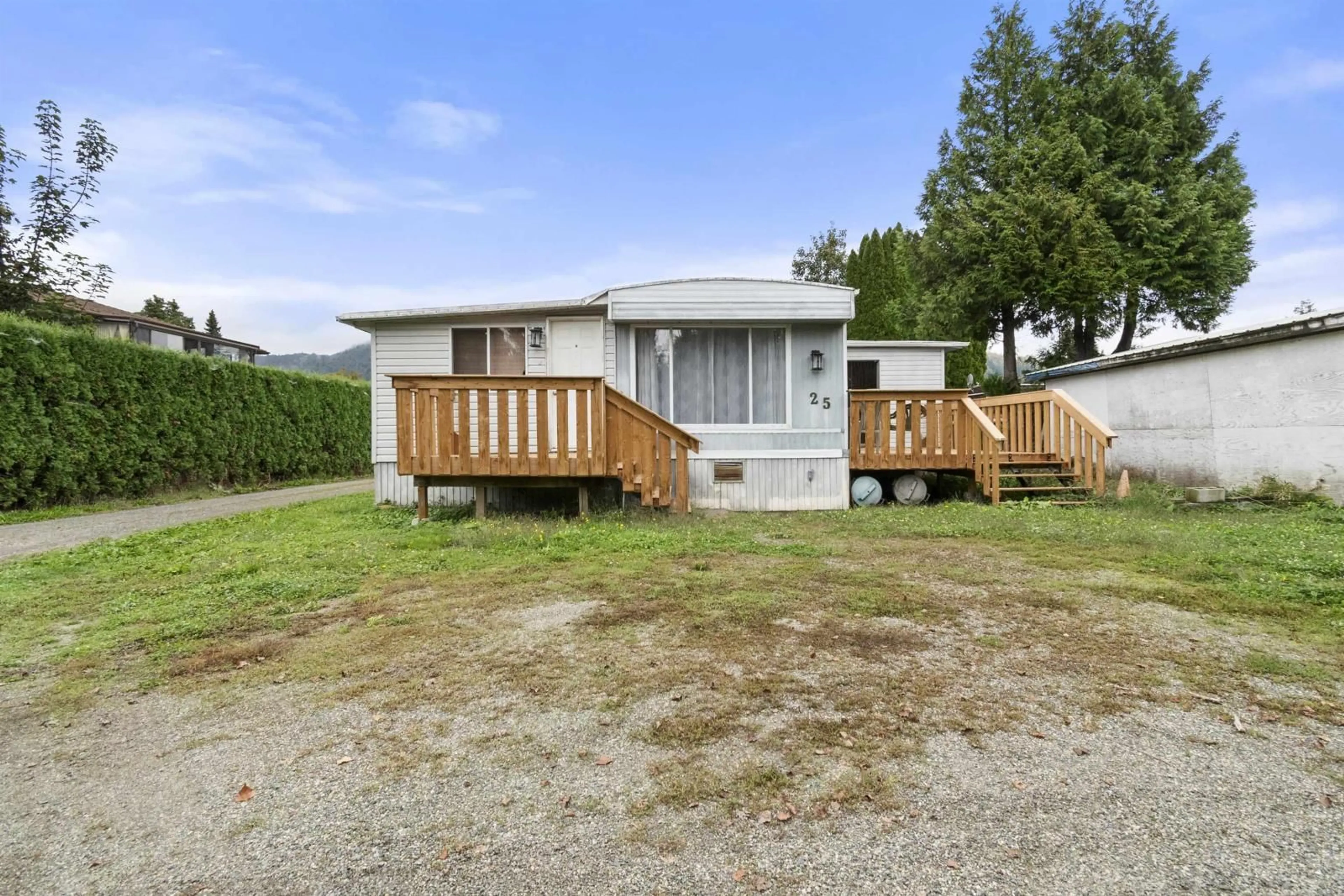 A pic from outside/outdoor area/front of a property/back of a property/a pic from drone, street for 25 6900 INKMAN ROAD|Agassiz, Agassiz British Columbia V0M1A1