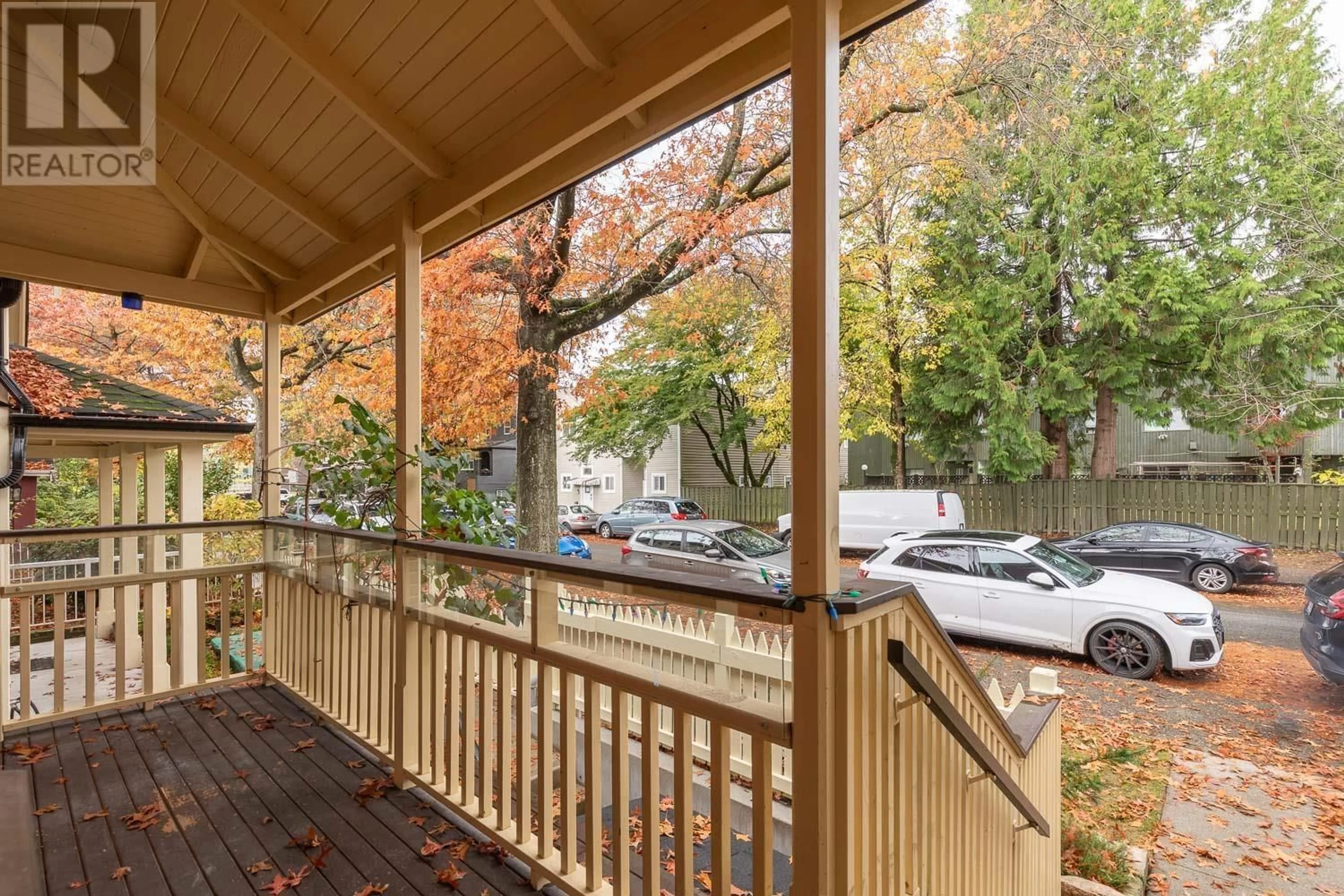 Patio, street for 2 548 E GEORGIA STREET, Vancouver British Columbia V6A1Z9