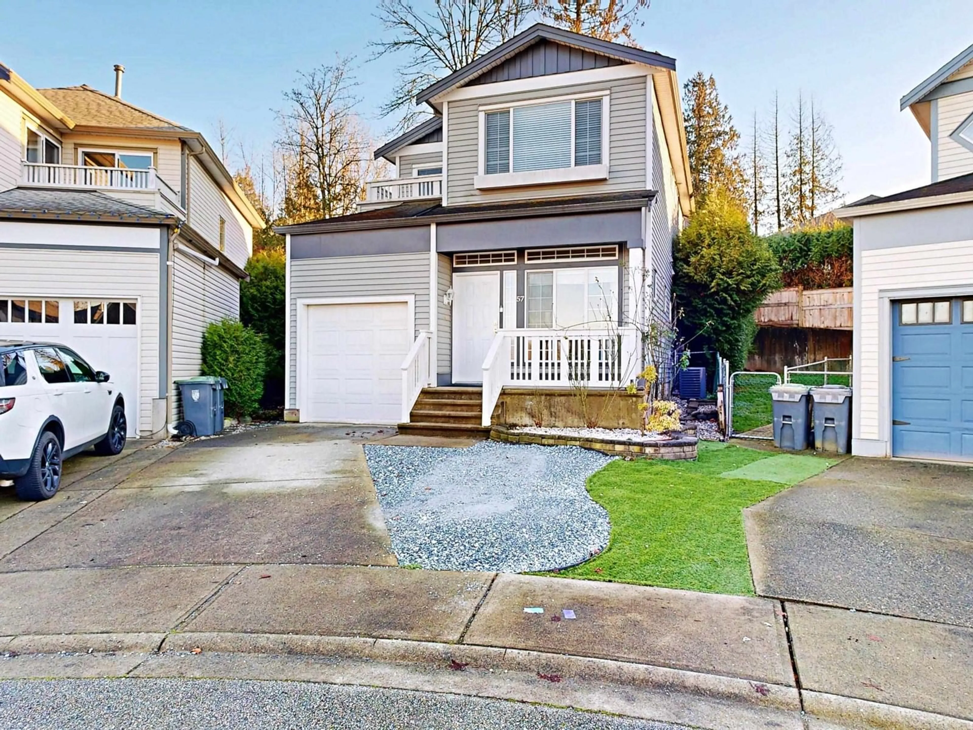 Home with vinyl exterior material, street for 57 8888 216 STREET, Langley British Columbia V1M3Z6