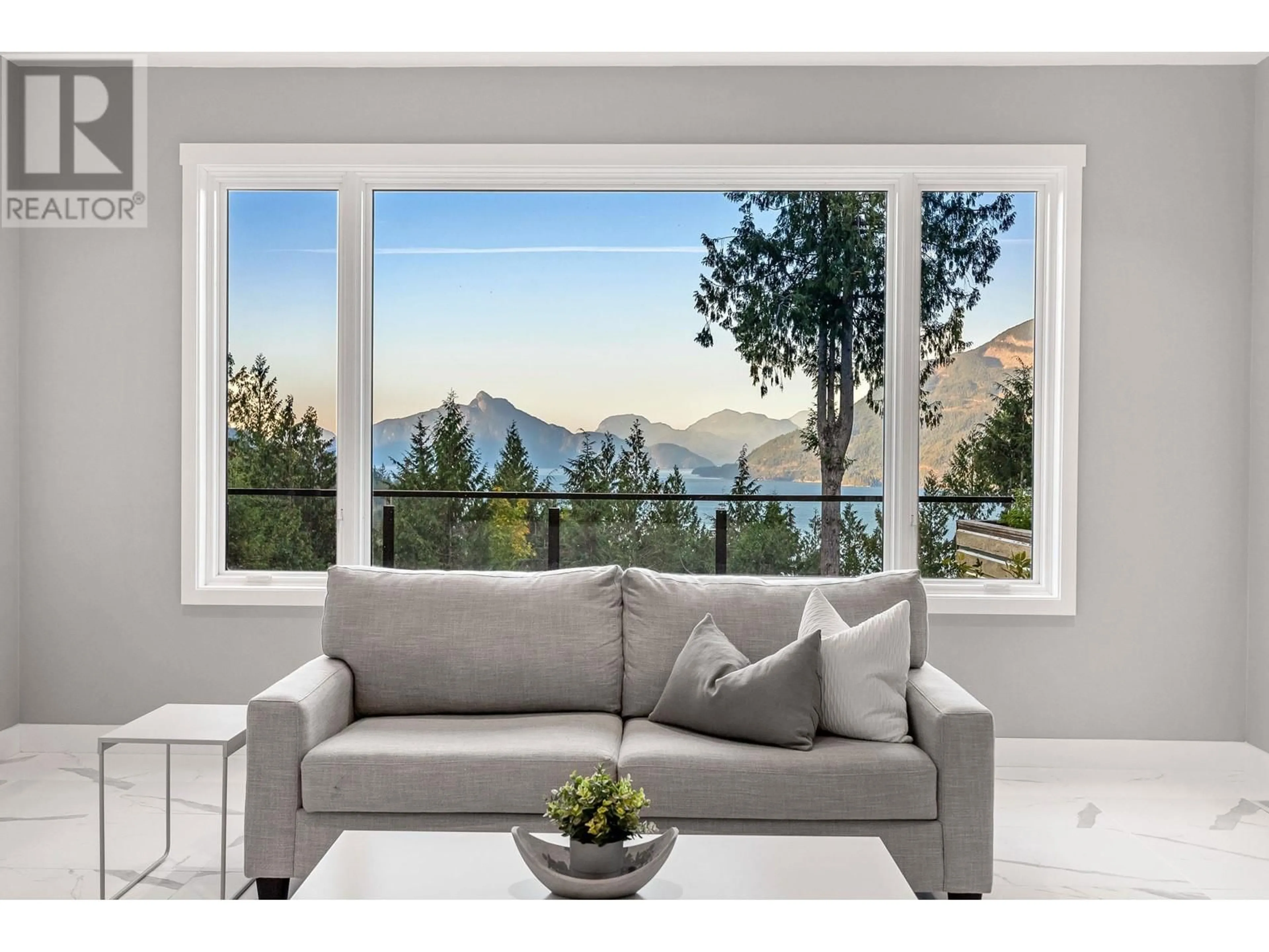 Living room with furniture, unknown for 1028 GOAT RIDGE DRIVE, Britannia Beach British Columbia V8B1J2