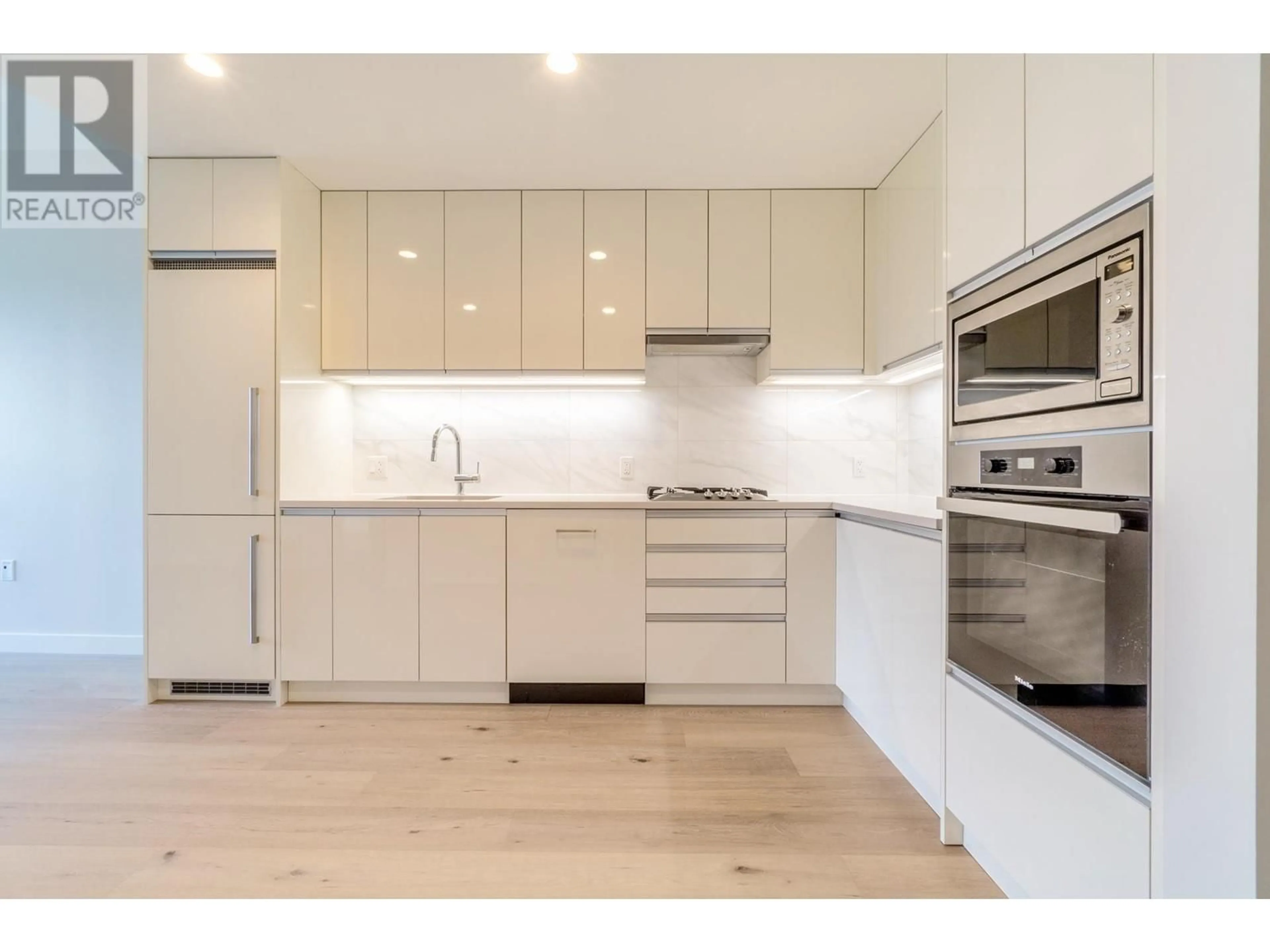 Unknown for 208 - 528 KING EDWARD AVENUE, Vancouver British Columbia V5Z2C3