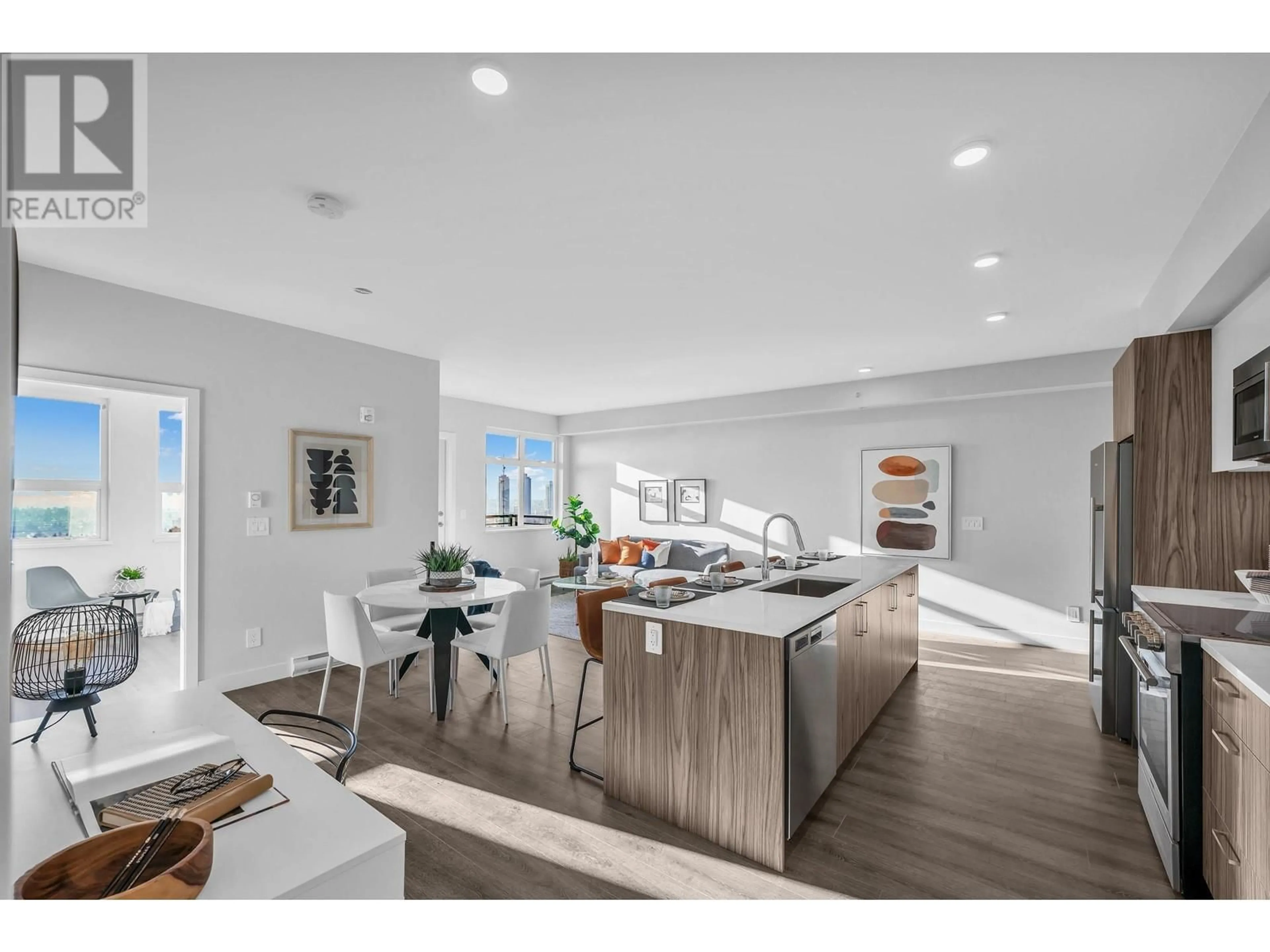 Open concept kitchen, unknown for 404 - 5535 HASTINGS STREET, Burnaby British Columbia V5B1R2