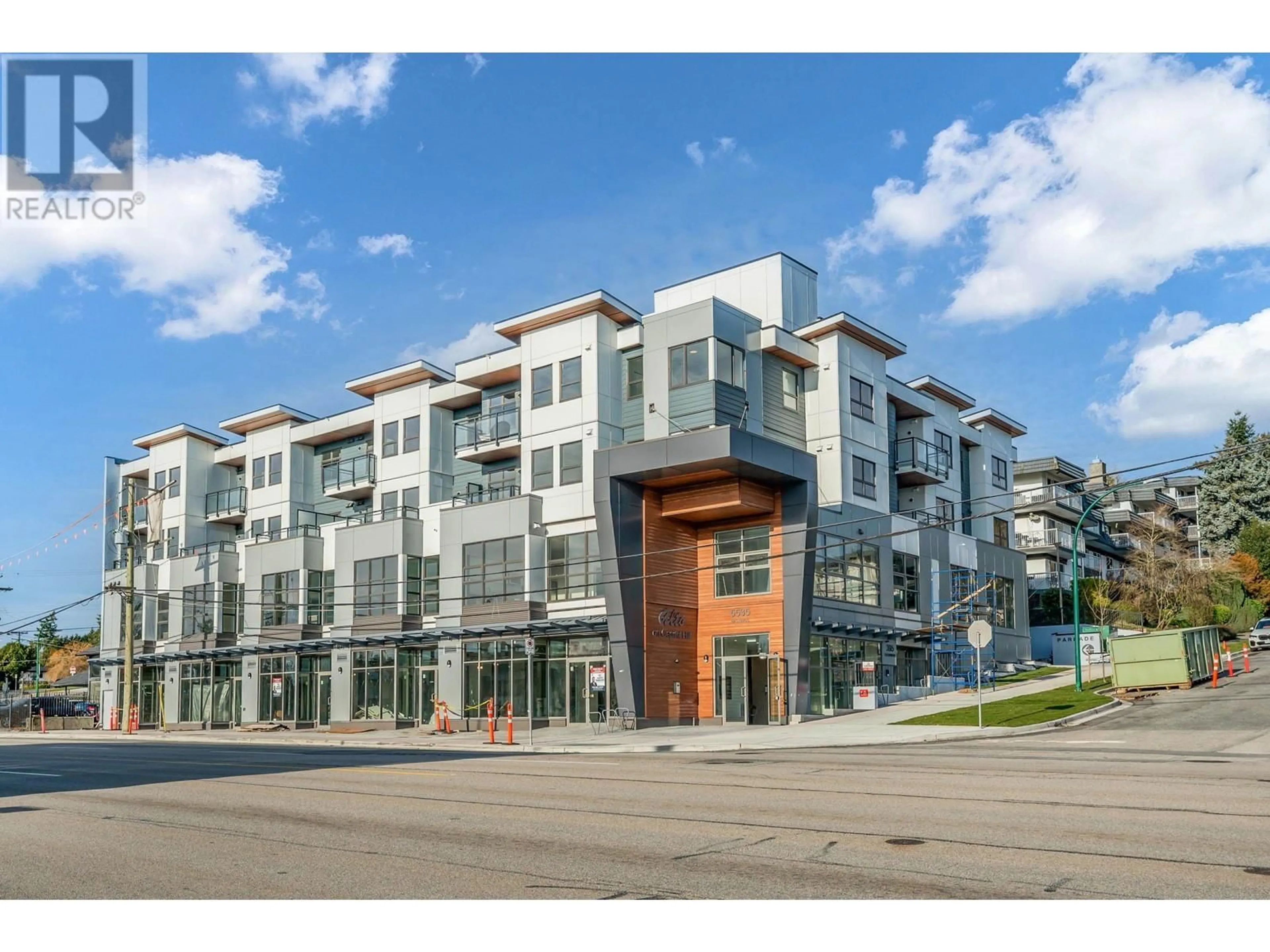 Unknown for 404 - 5535 HASTINGS STREET, Burnaby British Columbia V5B1R2