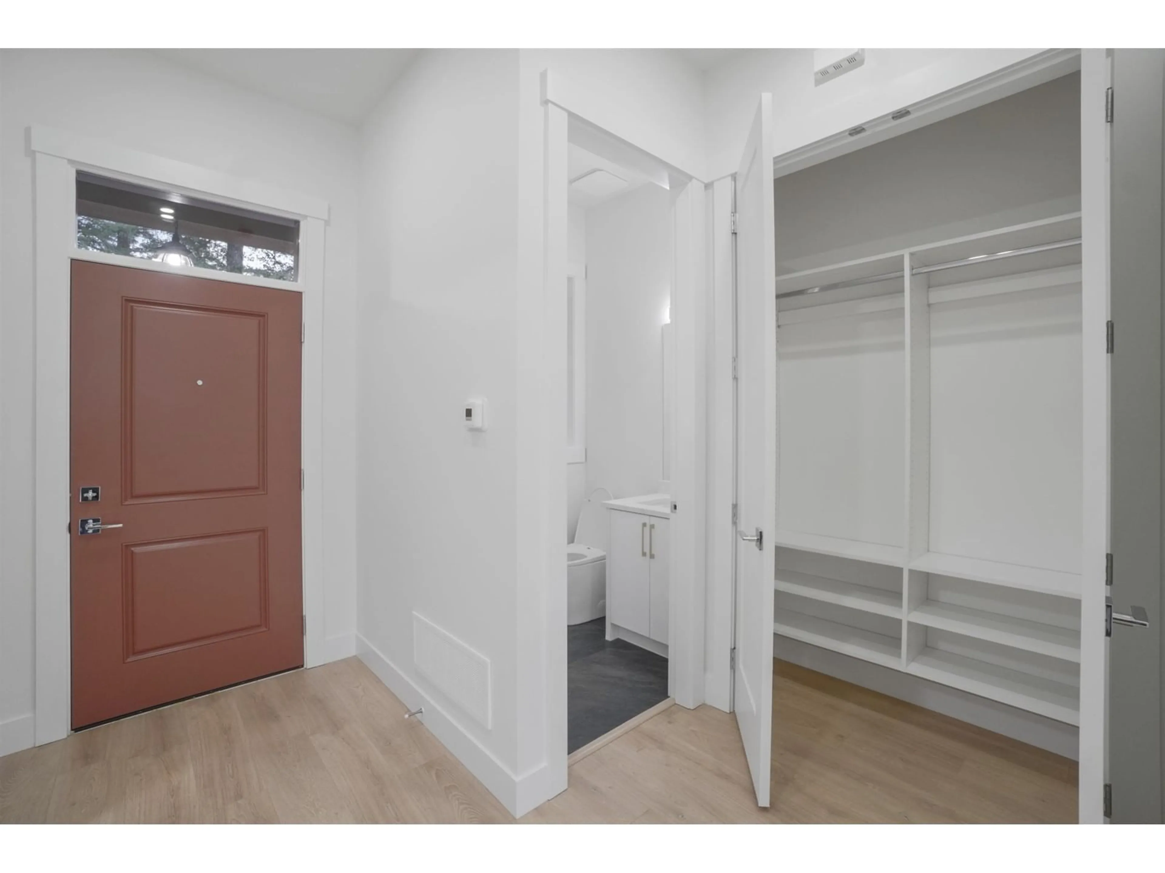 Storage room or clothes room or walk-in closet for 20539 74B, Langley British Columbia V2Y3S8