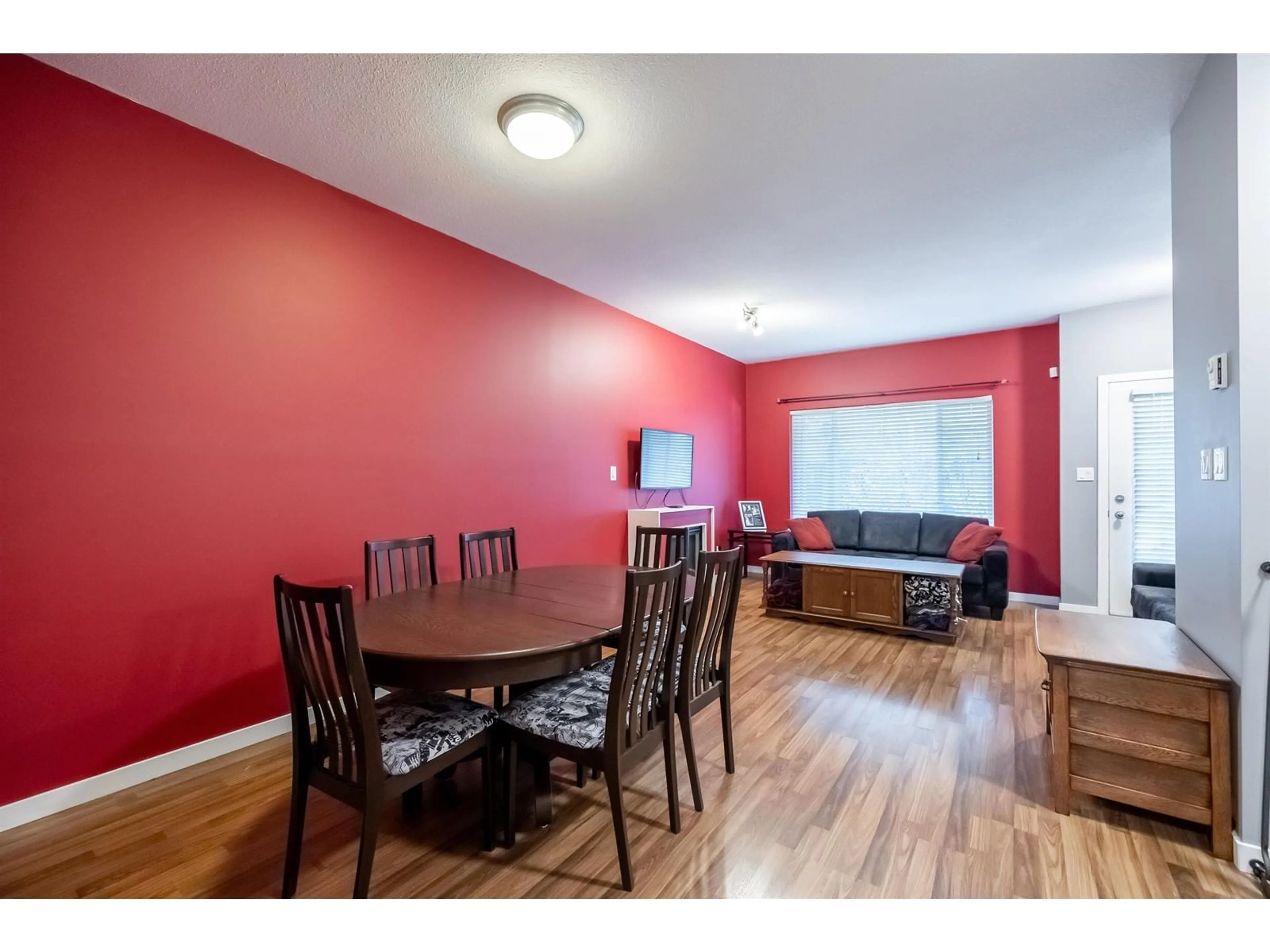 Dining room, wood/laminate floor for 54 18701 66 AVENUE, Surrey British Columbia V3S4P3