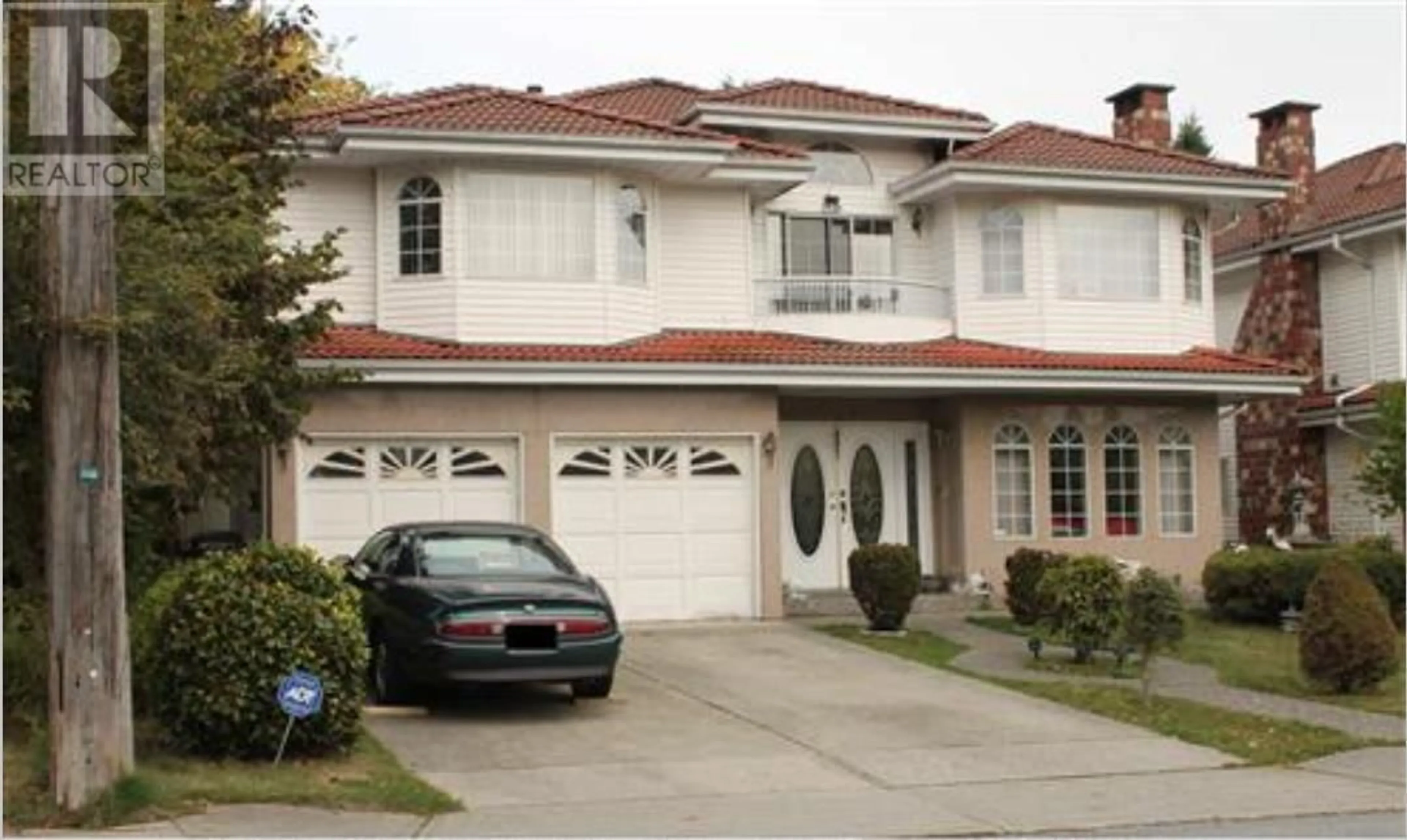 Home with vinyl exterior material, street for 3773 BURKE STREET, Burnaby British Columbia V5H1A4