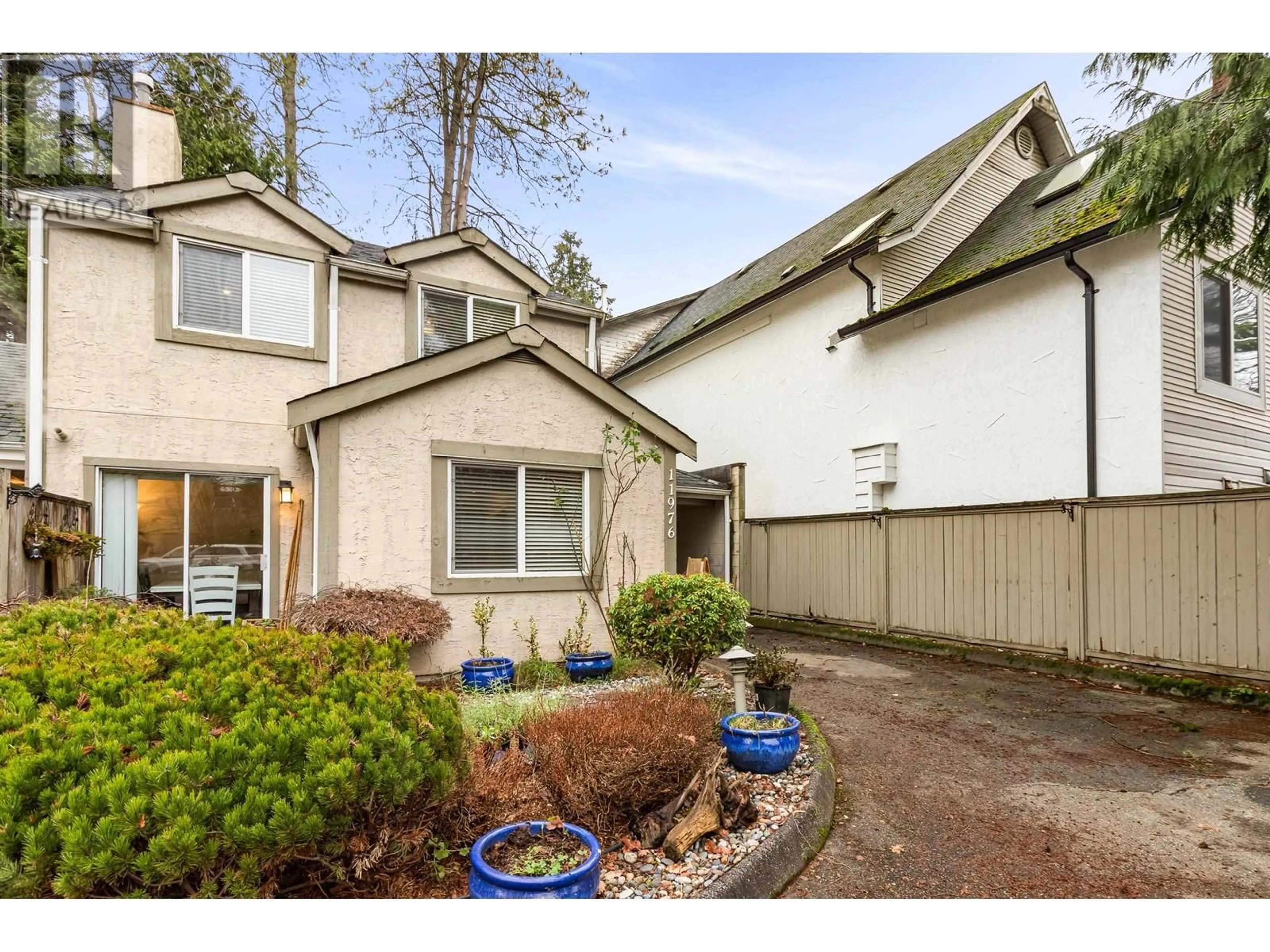 Unknown for 11976 214 STREET, Maple Ridge British Columbia V2X8M7