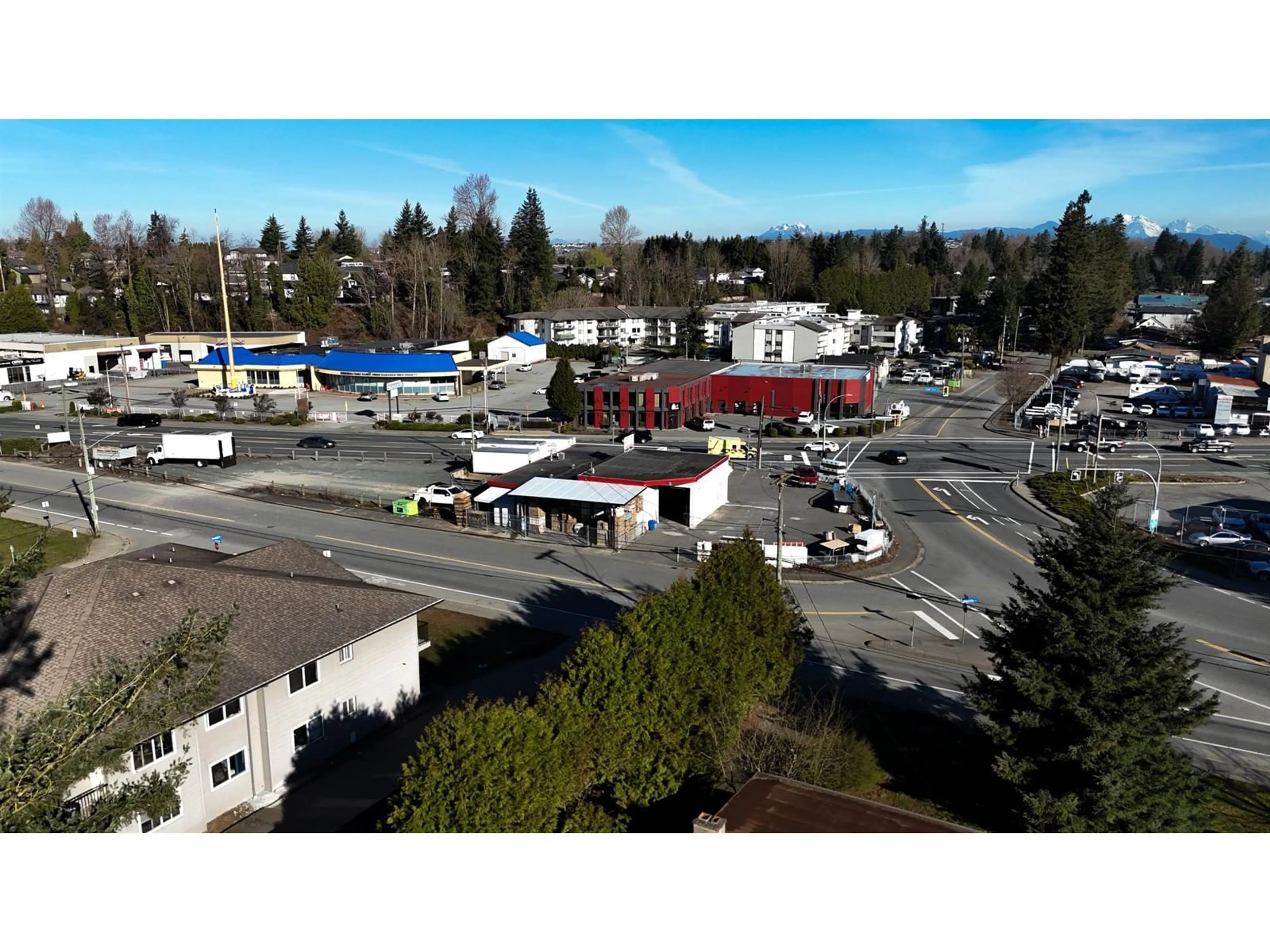 A pic from outside/outdoor area/front of a property/back of a property/a pic from drone, unknown for 300 2350 WESTERLY STREET, Abbotsford British Columbia V2T6T7