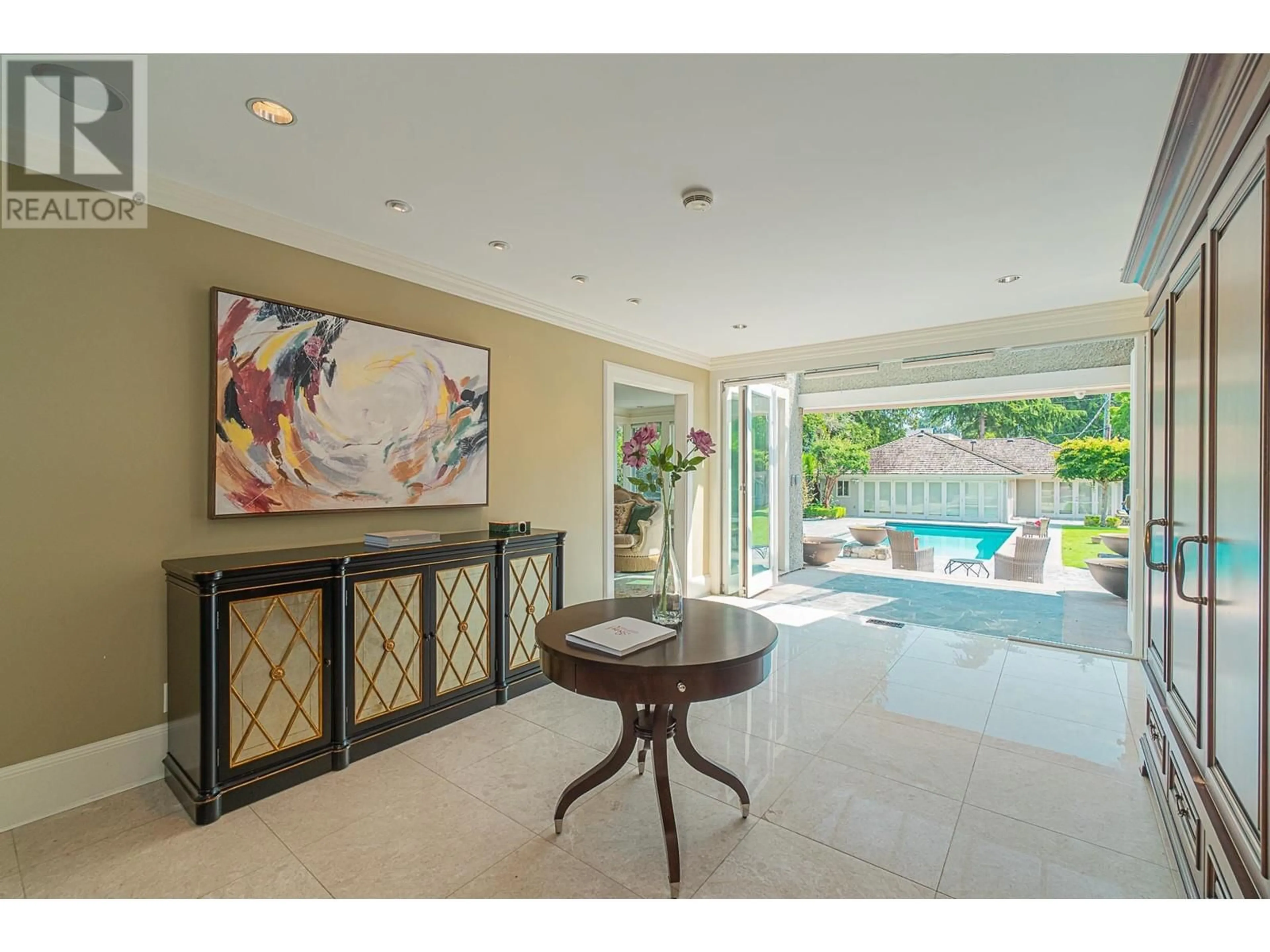 Indoor foyer for 6630 MARINE CRESCENT, Vancouver British Columbia V6P5X1