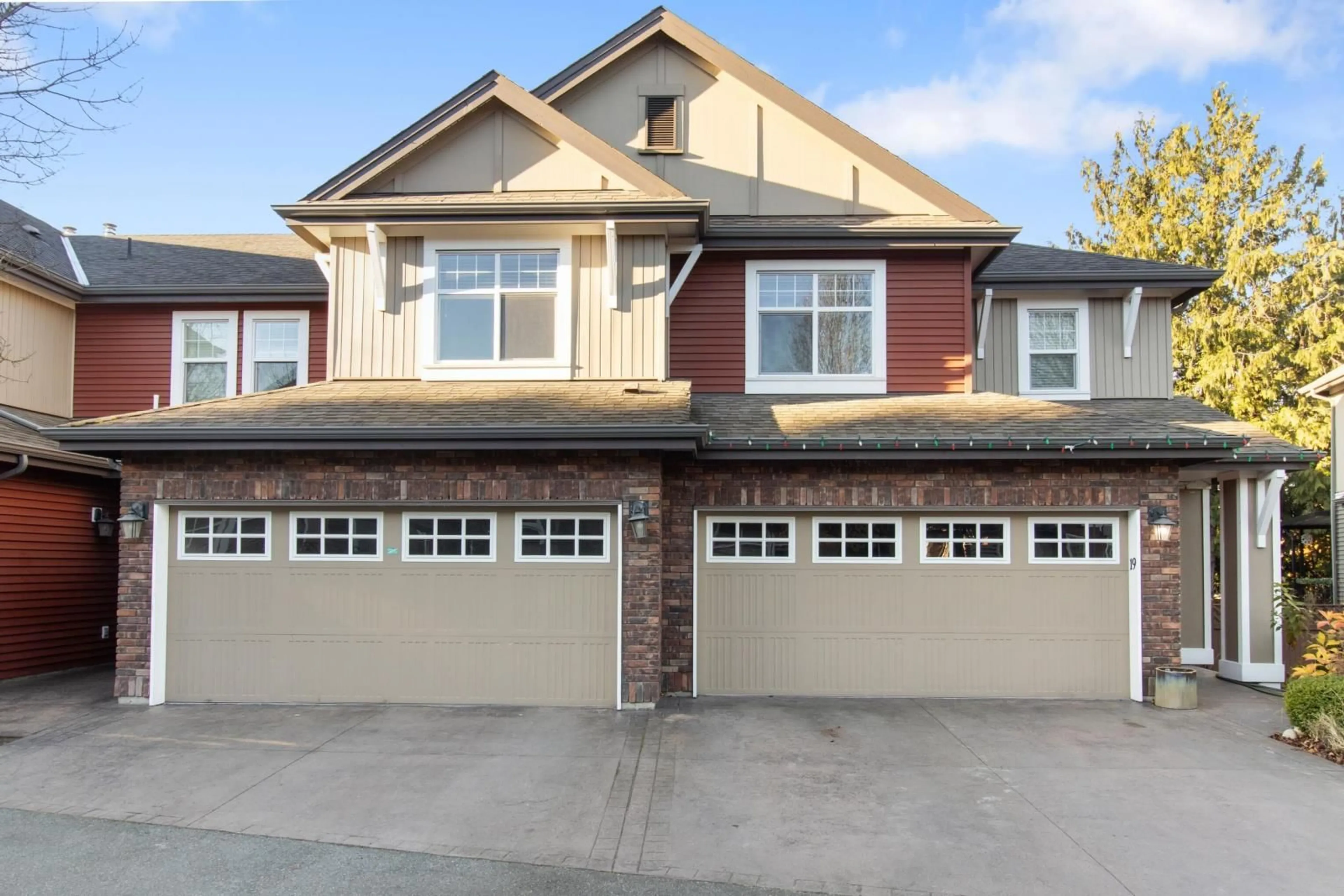 Unknown for 18 45762 SAFFLOWER CRESCENT|Sardis South, Chilliwack British Columbia V2R0S4