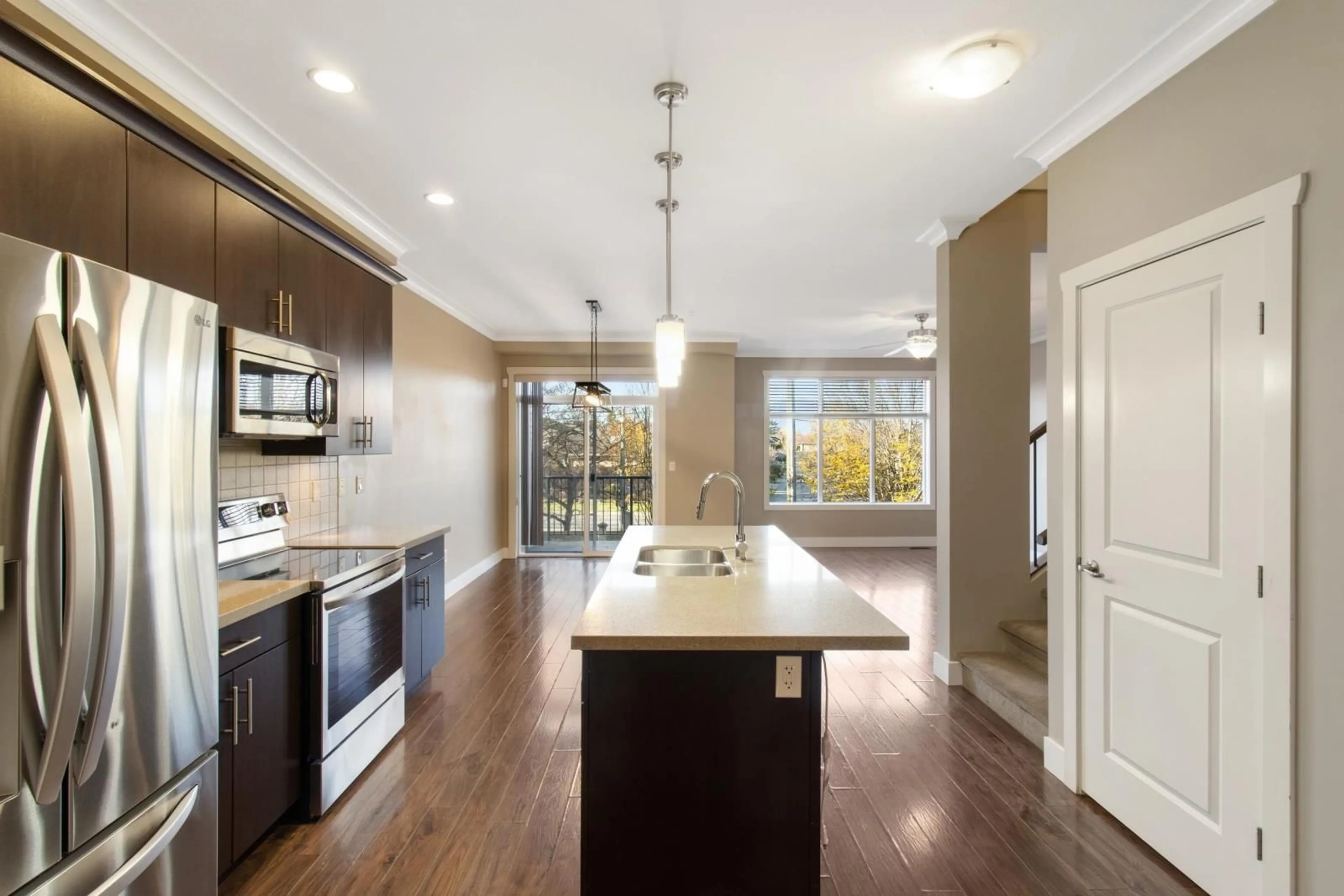 Open concept kitchen, unknown for 18 45762 SAFFLOWER CRESCENT|Sardis South, Chilliwack British Columbia V2R0S4