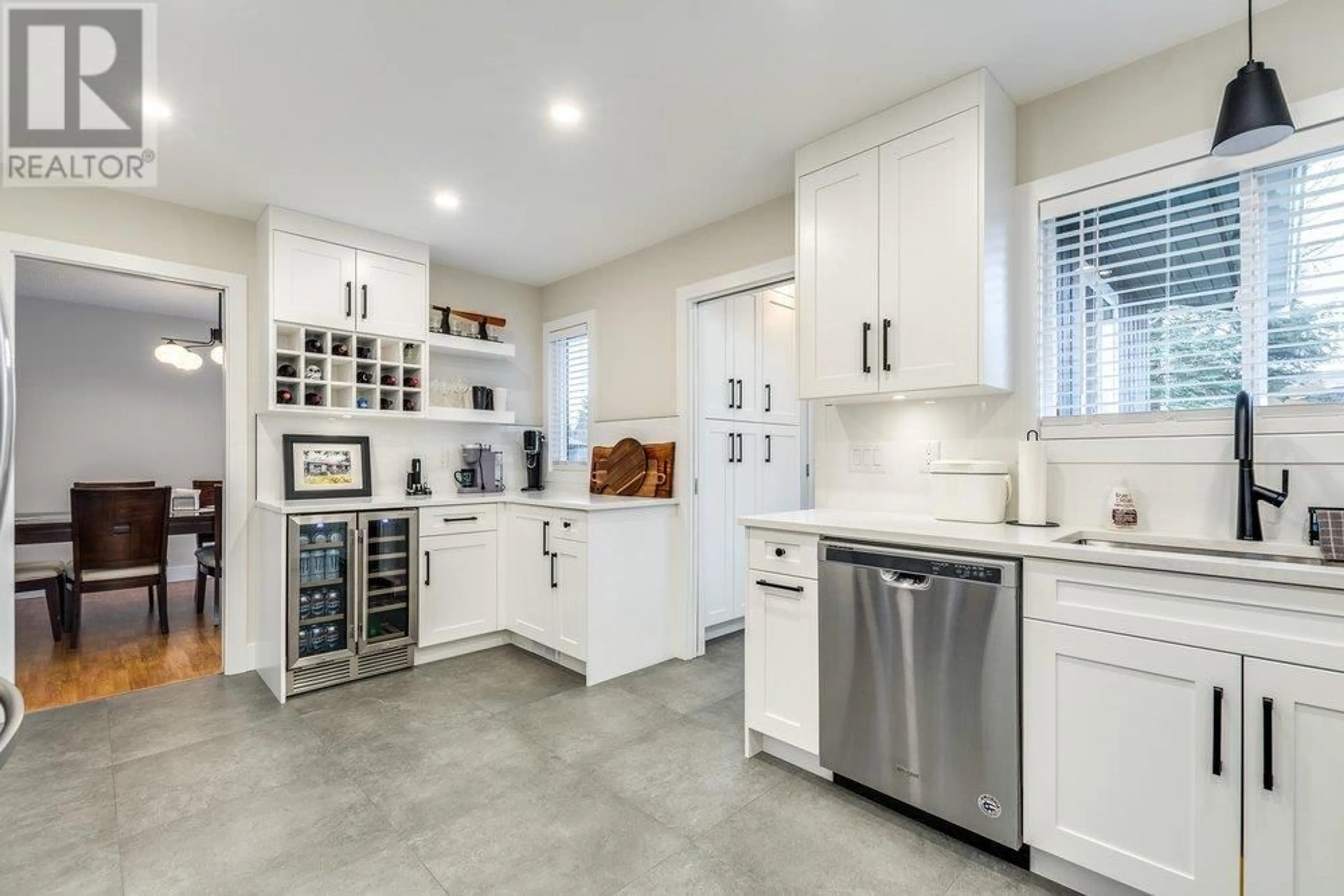 Contemporary kitchen, ceramic/tile floor for 19797 WILDWOOD PLACE, Pitt Meadows British Columbia V3Y1M6