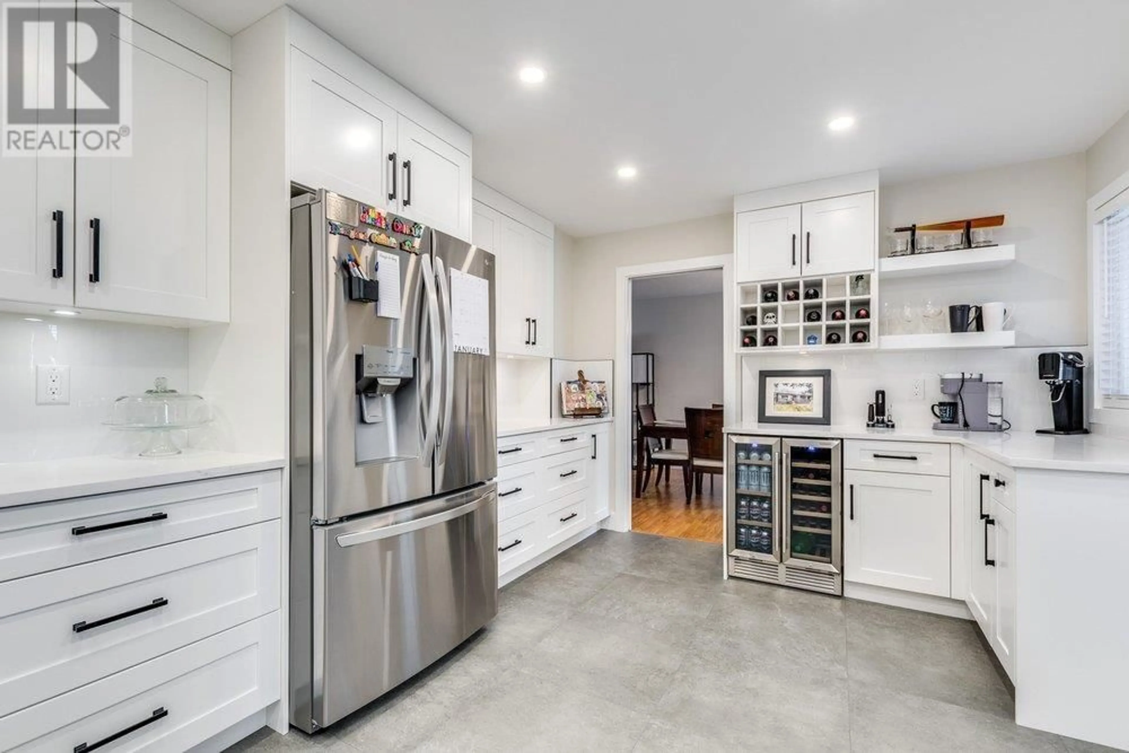 Contemporary kitchen, ceramic/tile floor for 19797 WILDWOOD PLACE, Pitt Meadows British Columbia V3Y1M6