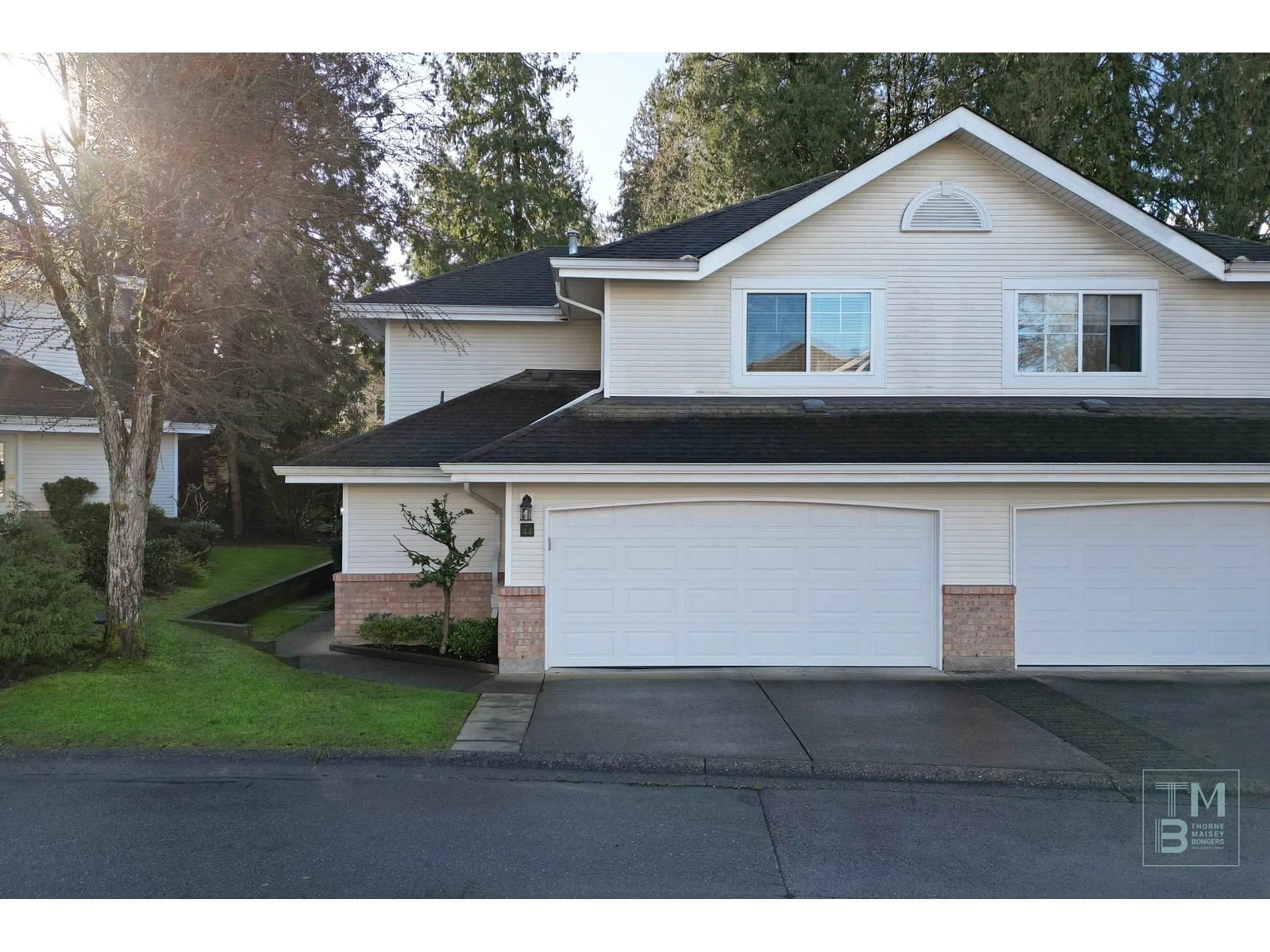 Home with vinyl exterior material, street for 44 8675 WALNUT GROVE DRIVE, Langley British Columbia V1M2N6