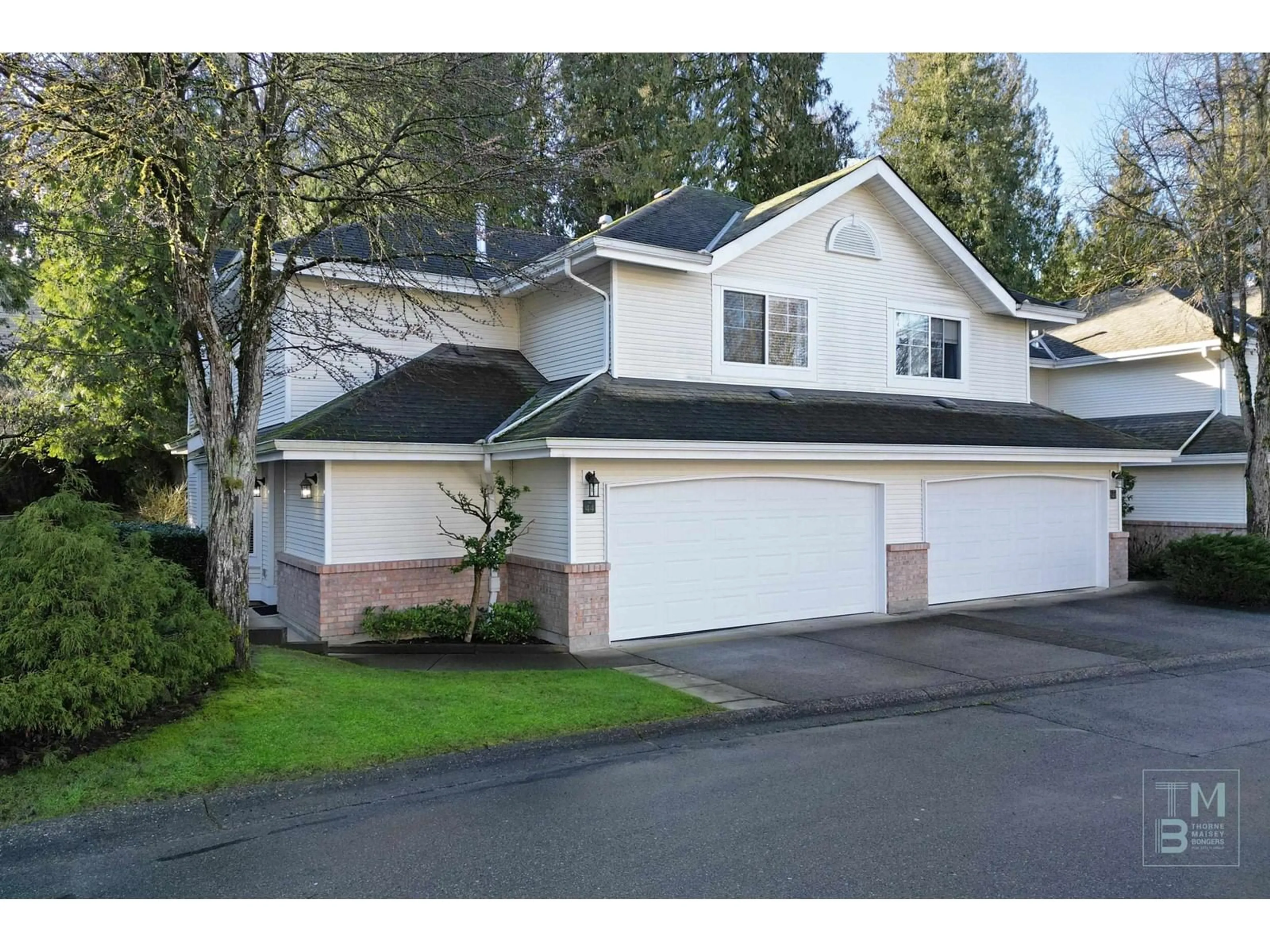 Indoor garage for 44 8675 WALNUT GROVE DRIVE, Langley British Columbia V1M2N6