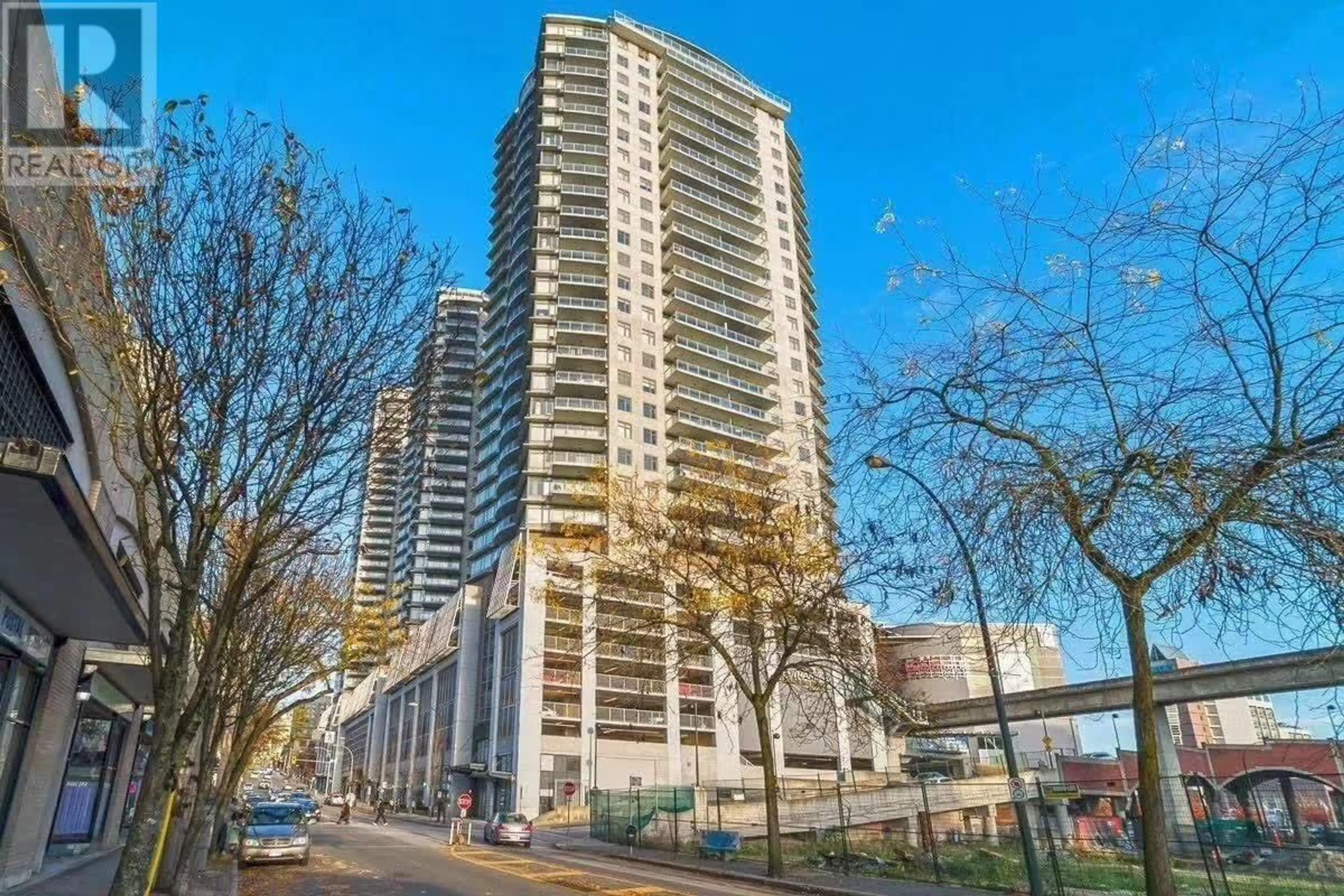 A pic from outside/outdoor area/front of a property/back of a property/a pic from drone, unknown for 2602 - 892 CARNARVON STREET, New Westminster British Columbia V3M0C5