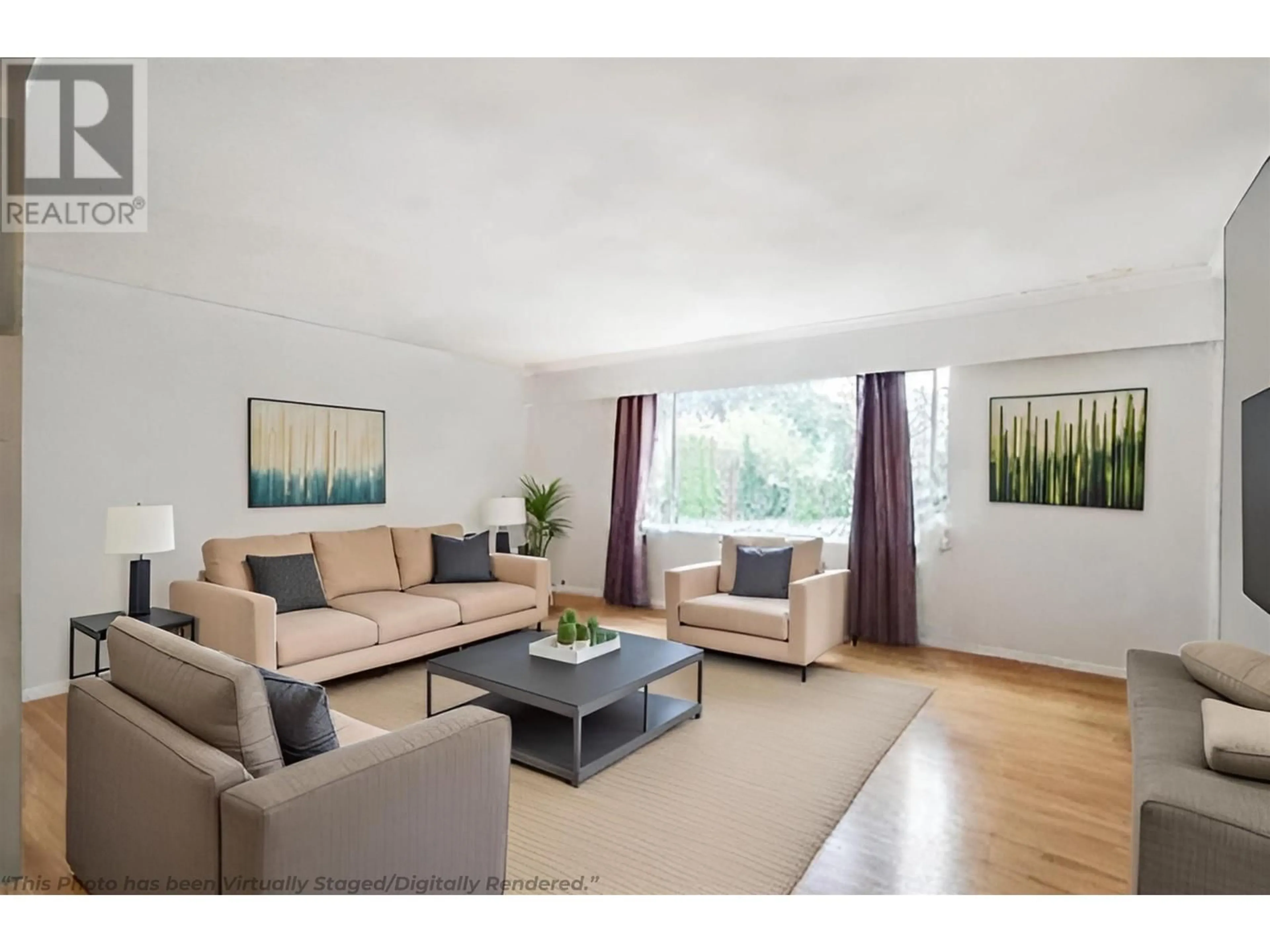 Living room with furniture, wood/laminate floor for 3561 YORK STREET, Port Coquitlam British Columbia V3B4A8