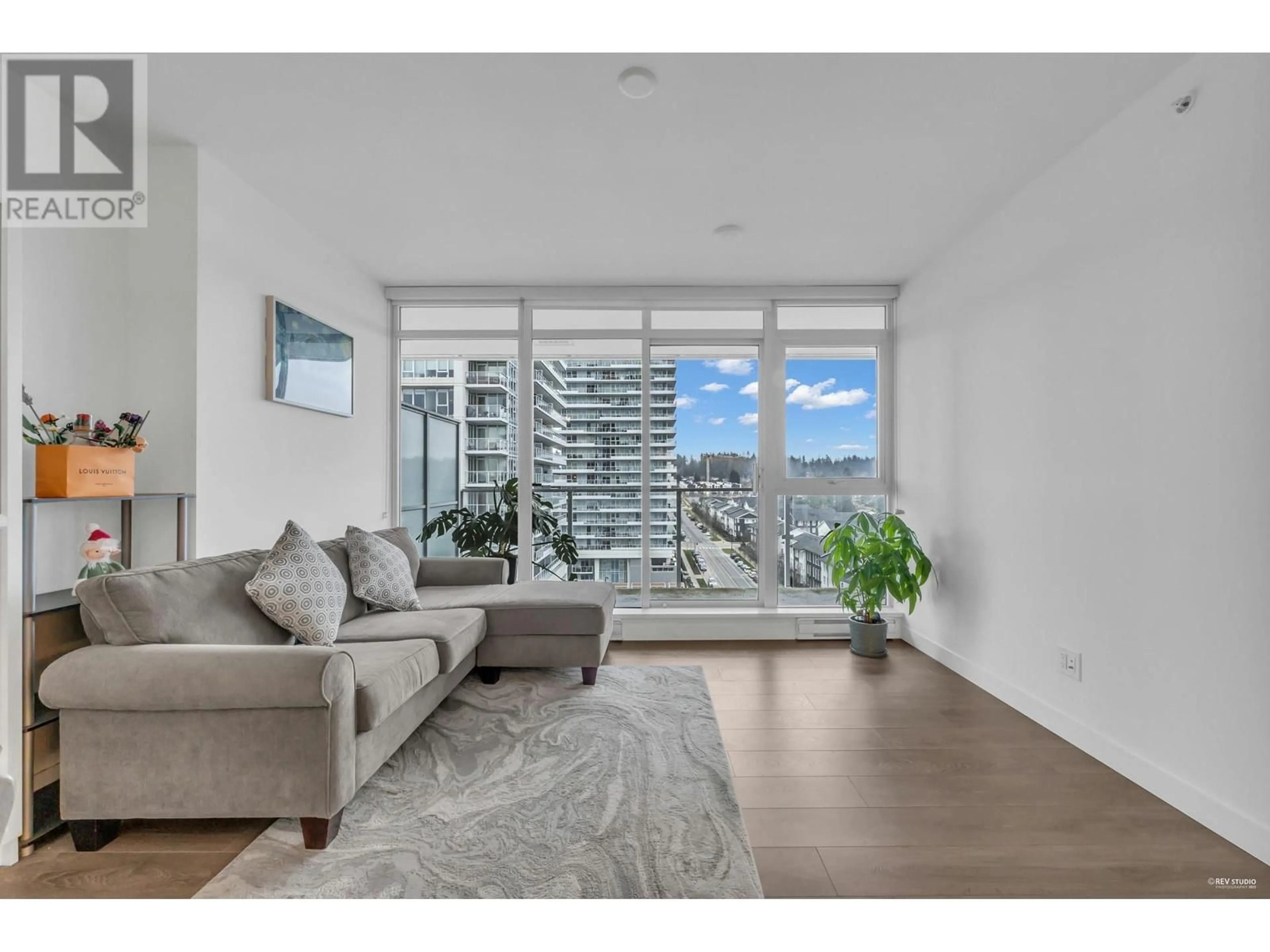 Living room with furniture, unknown for 1102 652 WHITING STREET, Coquitlam British Columbia V3J0K3