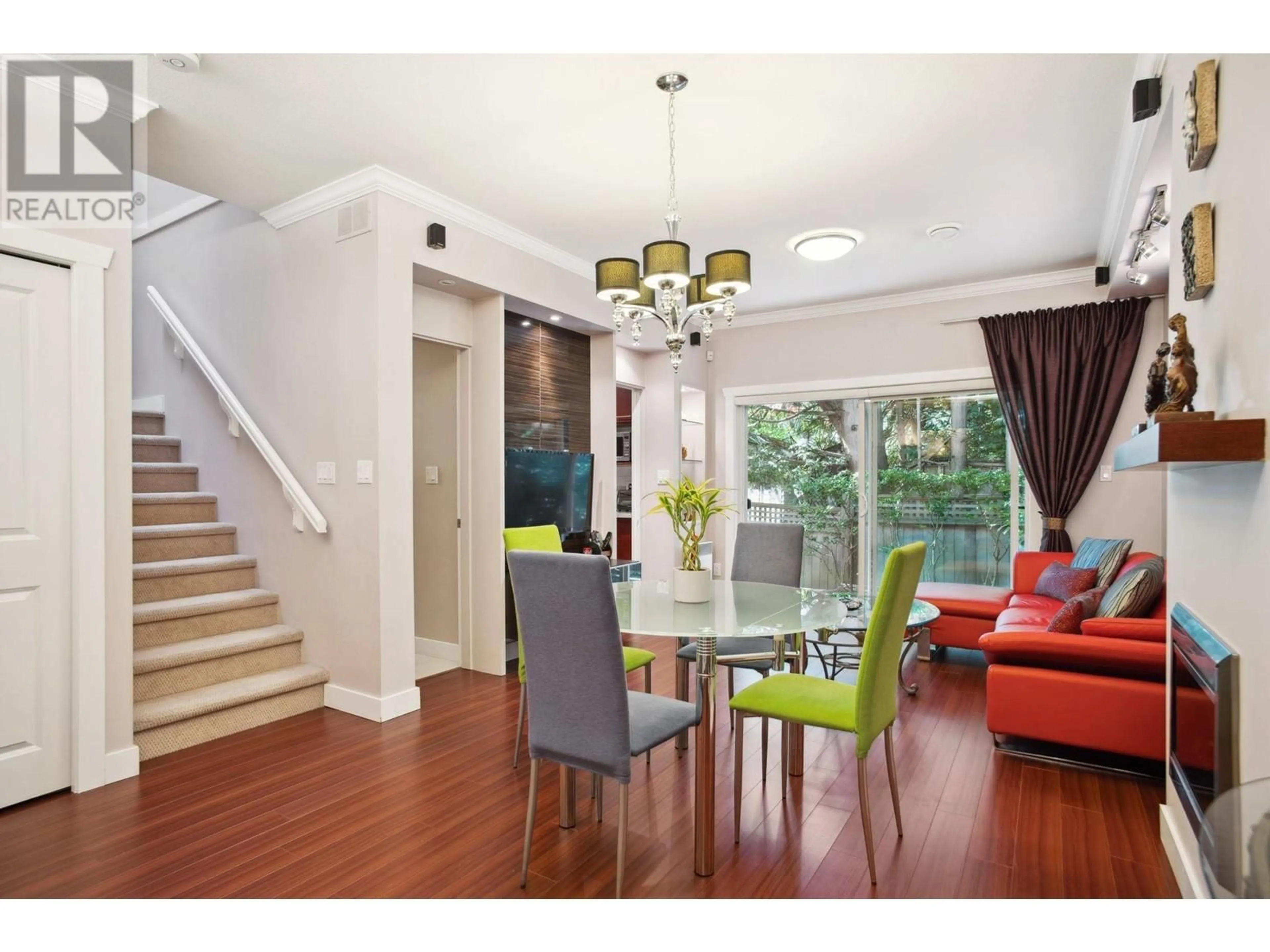 Dining room, wood/laminate floor for 9 5660 BLUNDELL ROAD, Richmond British Columbia V7C1H5