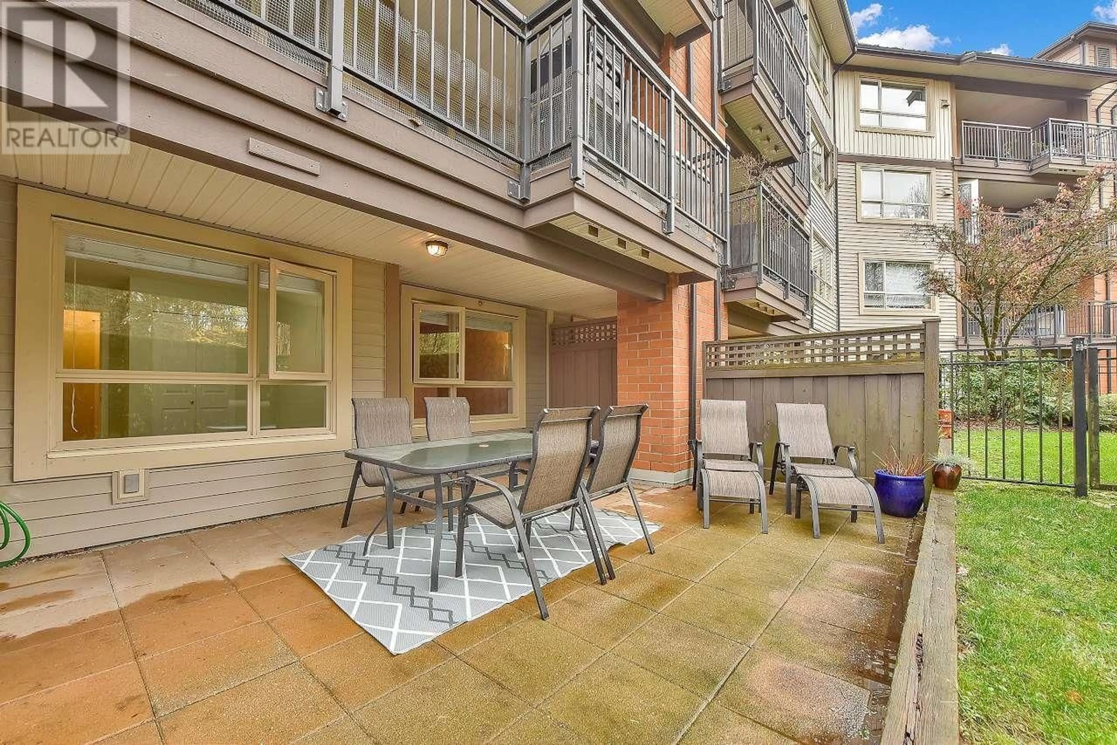 Patio, street for 102 700 KLAHANIE DRIVE, Port Moody British Columbia V3H5L3